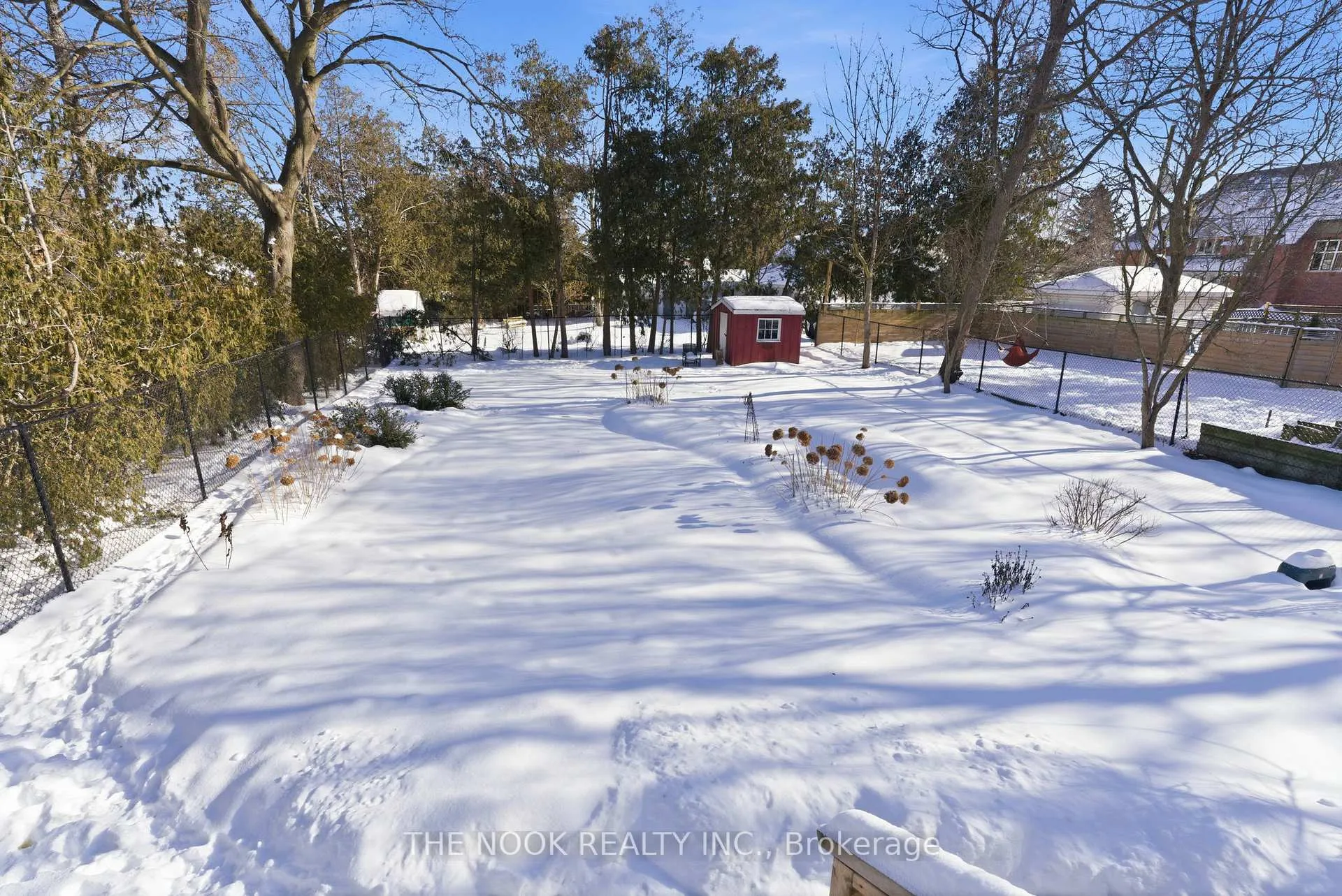 Photo 48 of 39 Centre Street, Clarington, Bowmanville — HOMEH
