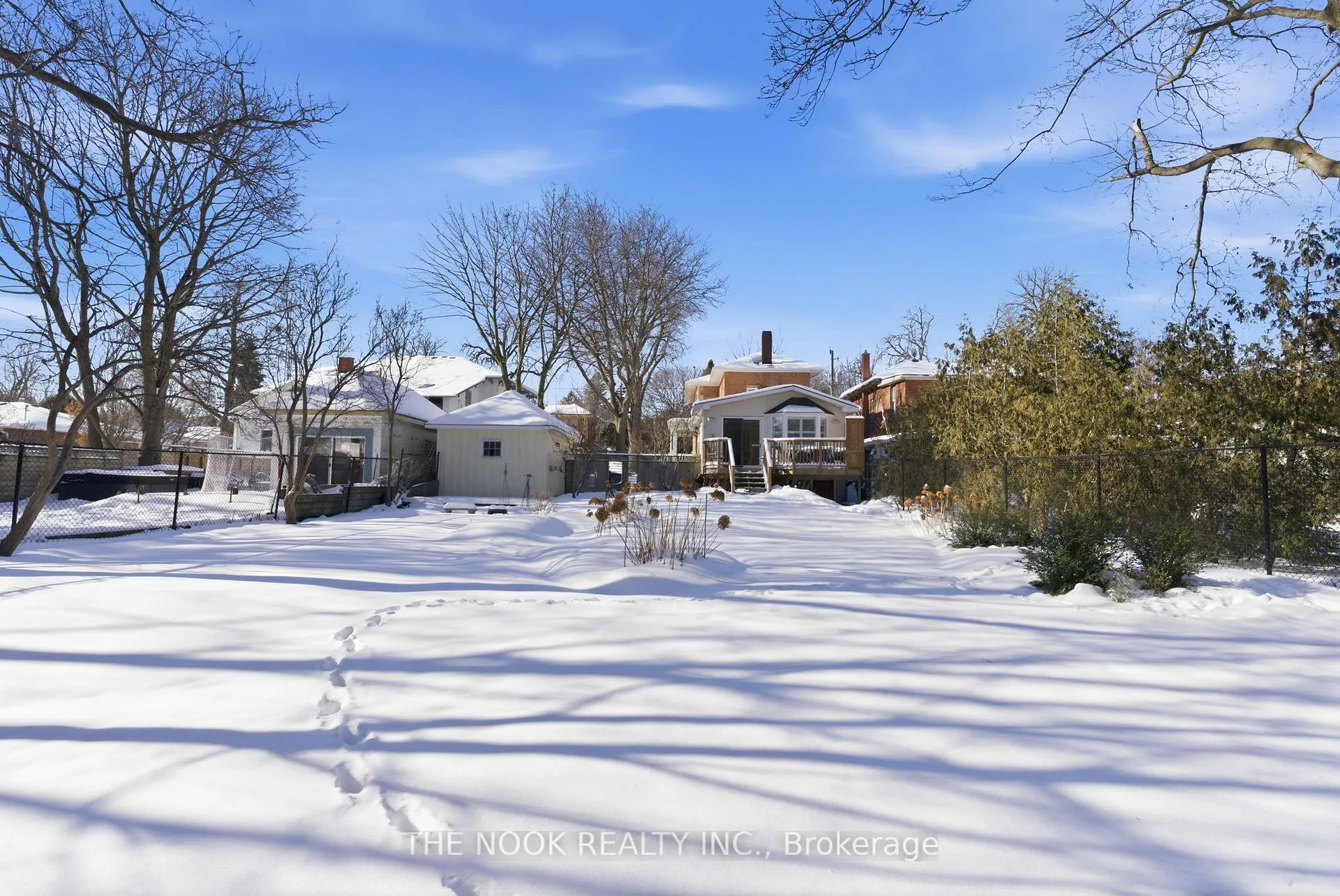 Photo 50 of 39 Centre Street, Clarington, Bowmanville — HOMEH