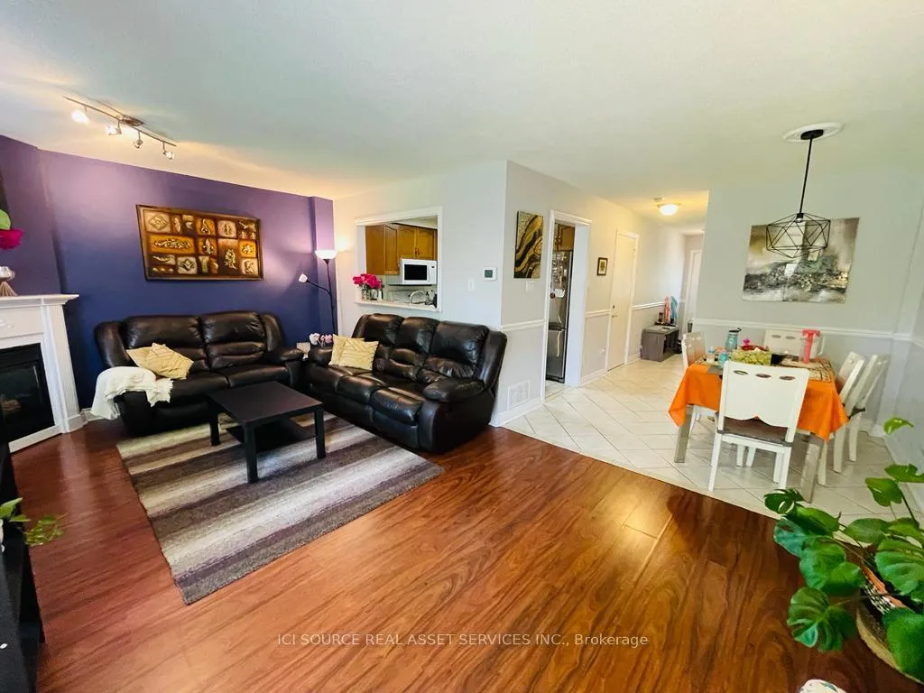 Photo 7 of Unit 11, 2880 Headon Forest Drive, Burlington, Headon — HOMEH