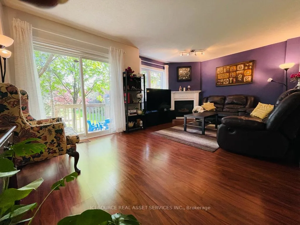 Photo 8 of Unit 11, 2880 Headon Forest Drive, Burlington, Headon — HOMEH