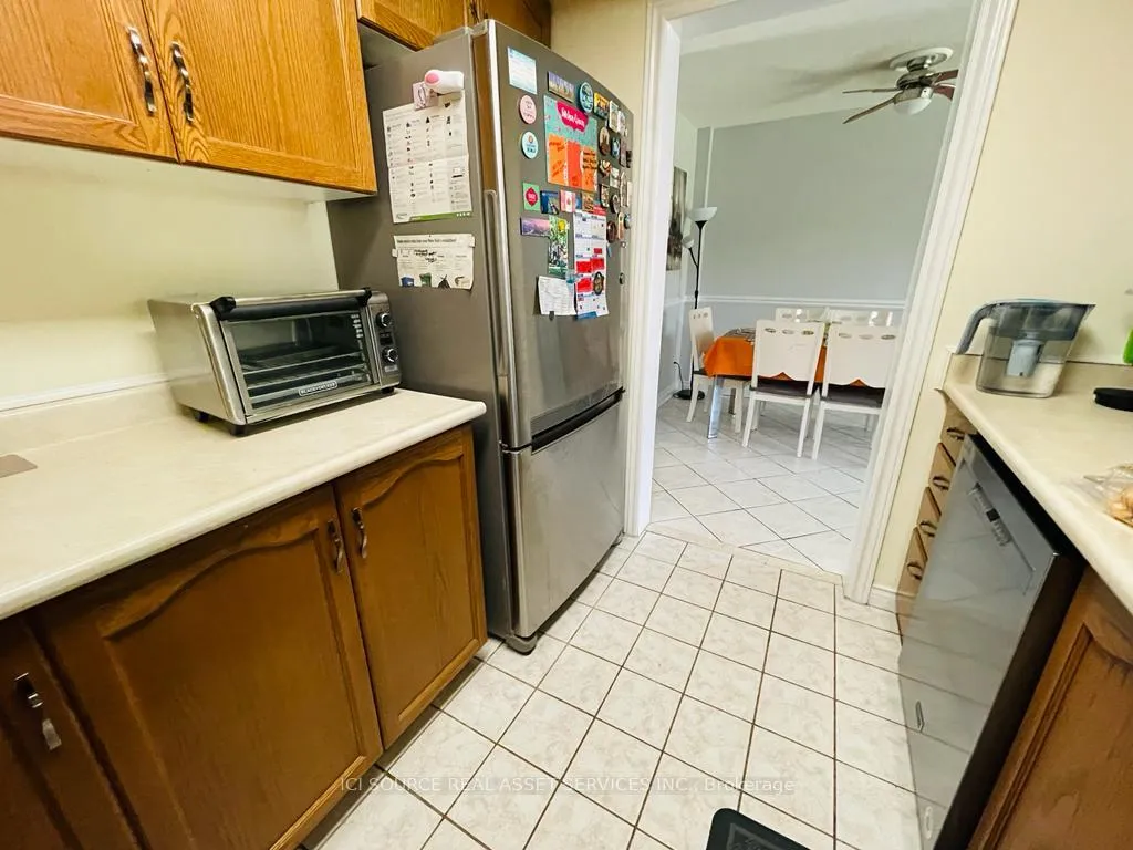 Photo 9 of Unit 11, 2880 Headon Forest Drive, Burlington, Headon — HOMEH