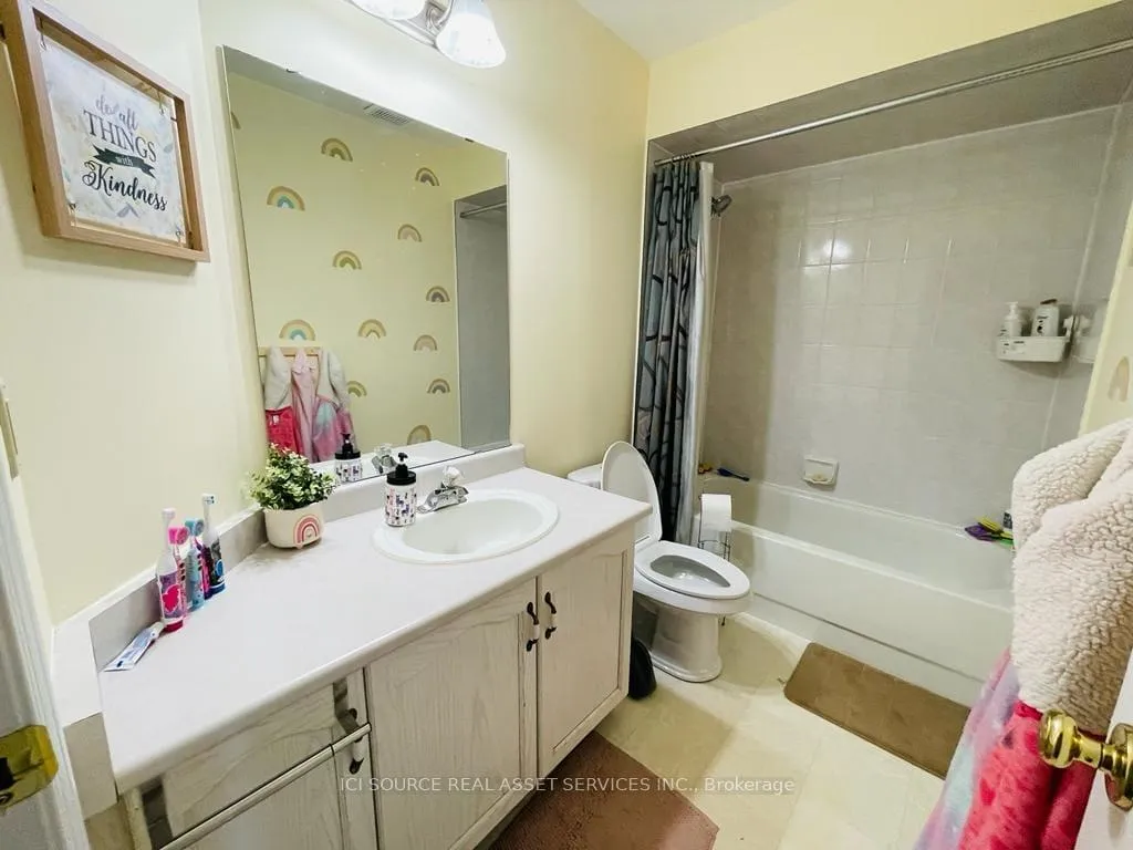 Photo 23 of Unit 11, 2880 Headon Forest Drive, Burlington, Headon — HOMEH