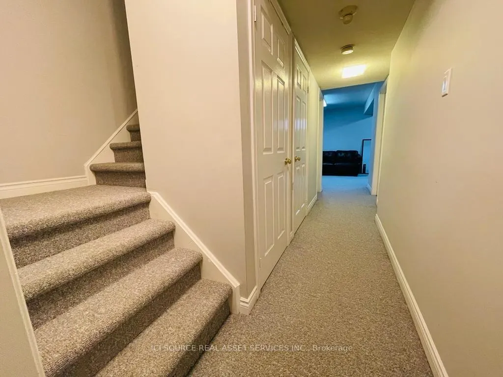 Photo 24 of Unit 11, 2880 Headon Forest Drive, Burlington, Headon — HOMEH