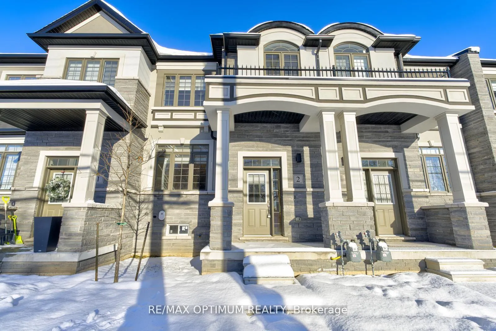 Photo 3 of Unit 2, 305 Garner Road W, Hamilton, Ancaster — HOMEH