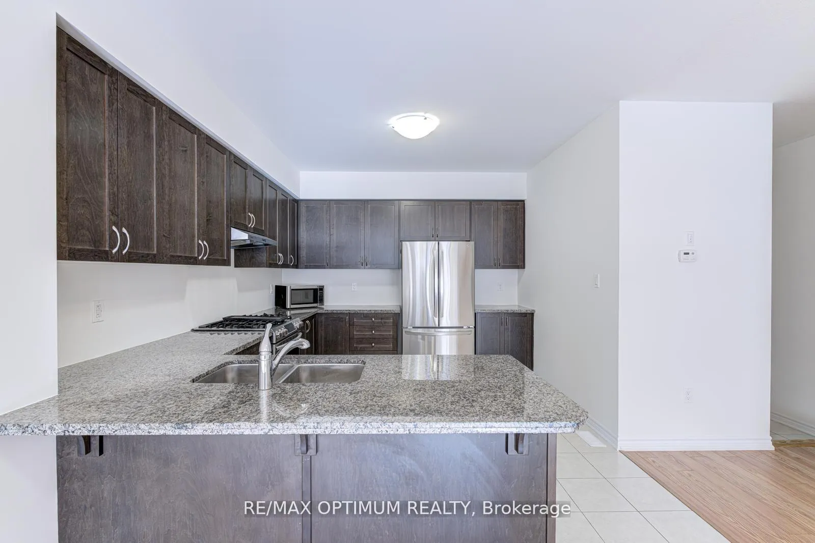 Photo 11 of Unit 2, 305 Garner Road W, Hamilton, Ancaster — HOMEH