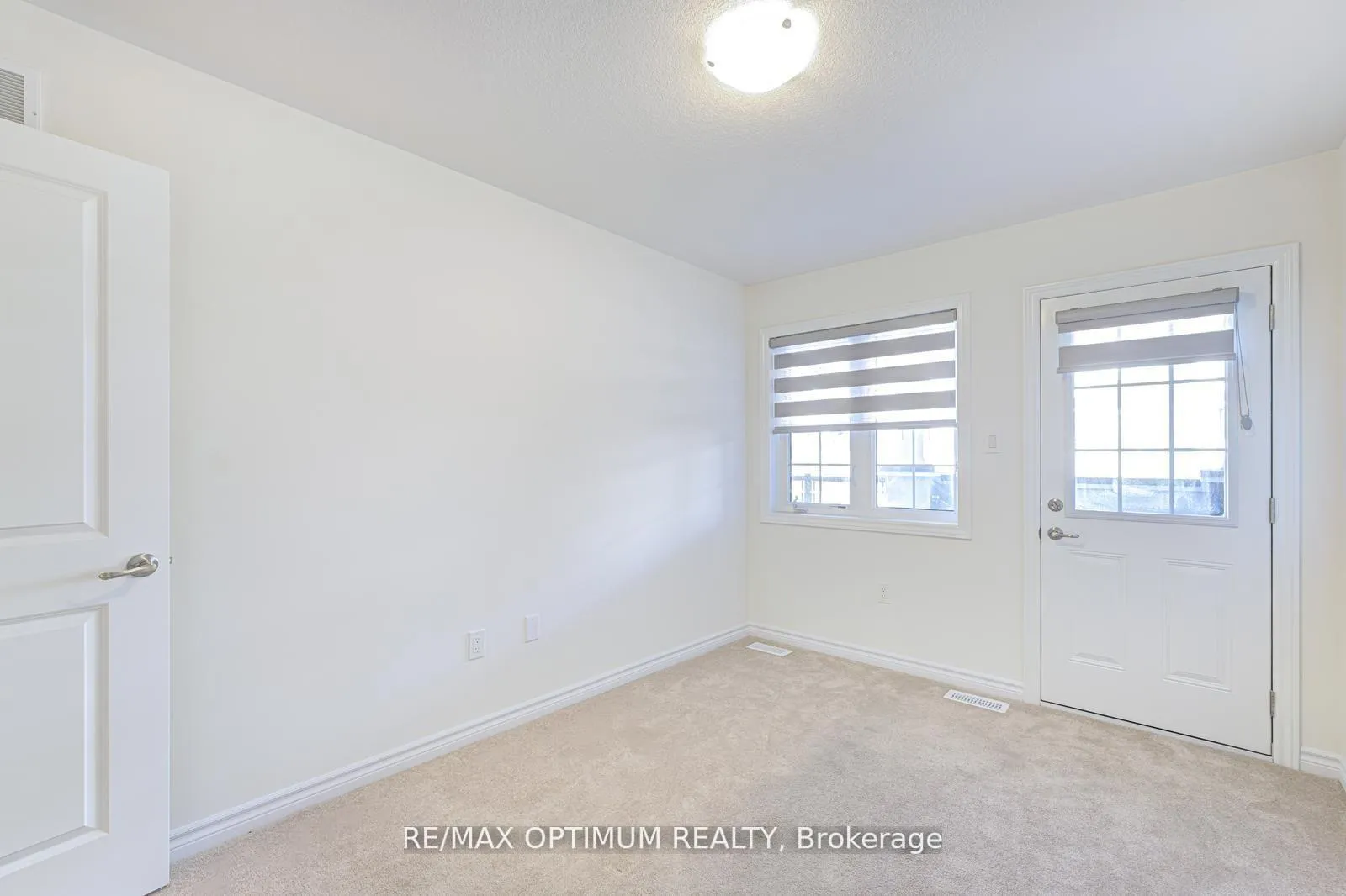 Photo 18 of Unit 2, 305 Garner Road W, Hamilton, Ancaster — HOMEH
