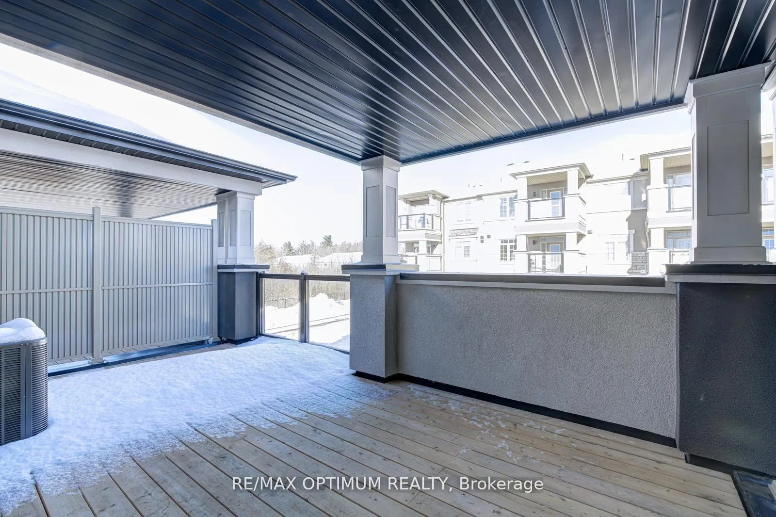 Photo 20 of Unit 2, 305 Garner Road W, Hamilton, Ancaster — HOMEH