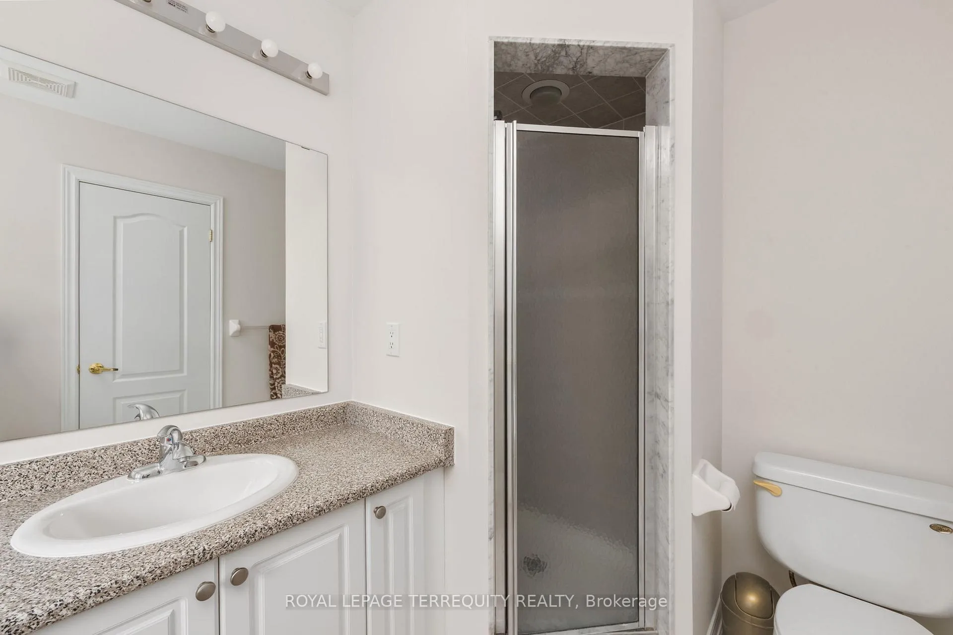 Photo 24 of 70 Degas Drive, Vaughan, Patterson — HOMEH