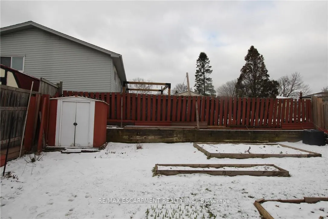 Photo 25 of 234 Greencedar Drive, Hamilton, Gurnett — HOMEH