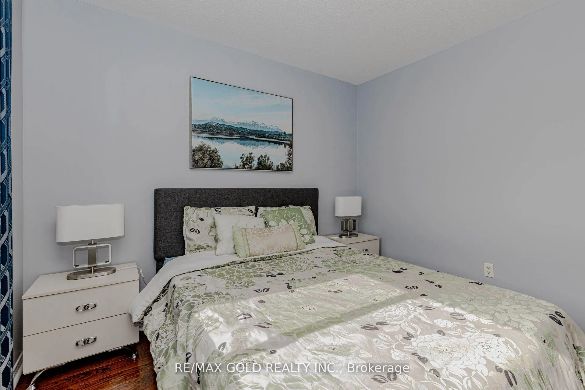 Photo 26 of 2 Oranmore Crescent, Brampton, Credit Valley — HOMEH