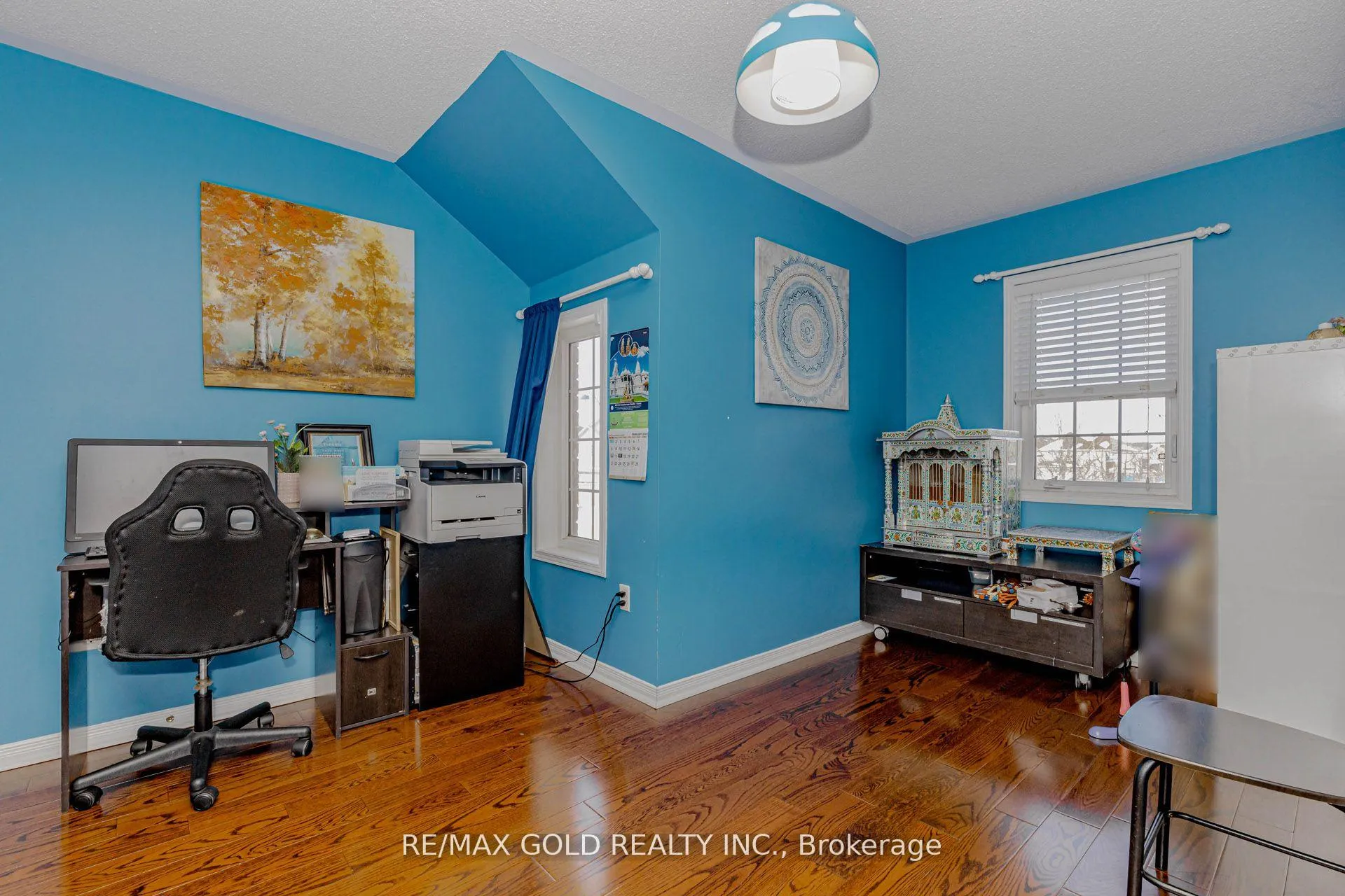 Photo 32 of 2 Oranmore Crescent, Brampton, Credit Valley — HOMEH