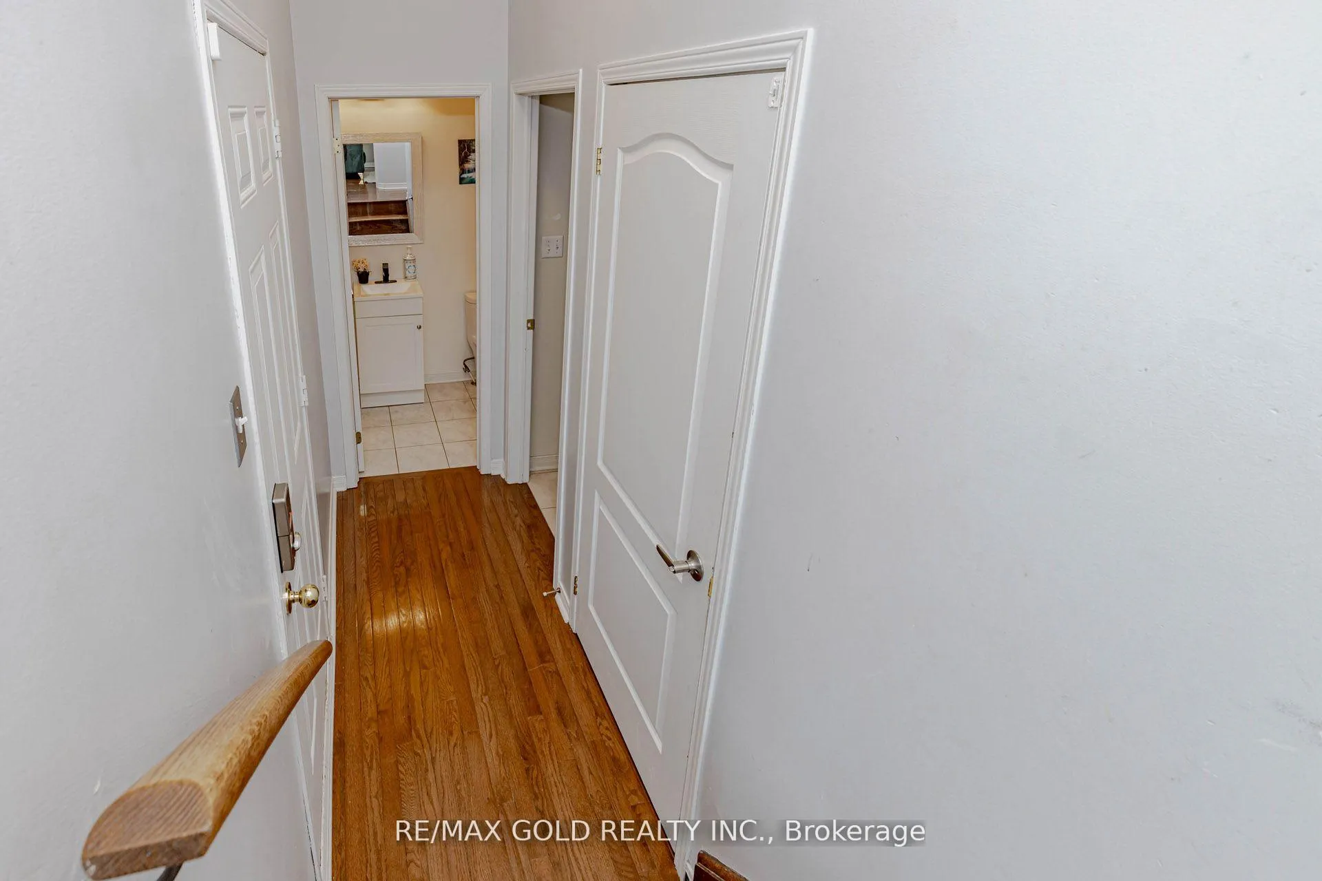 Photo 33 of 2 Oranmore Crescent, Brampton, Credit Valley — HOMEH