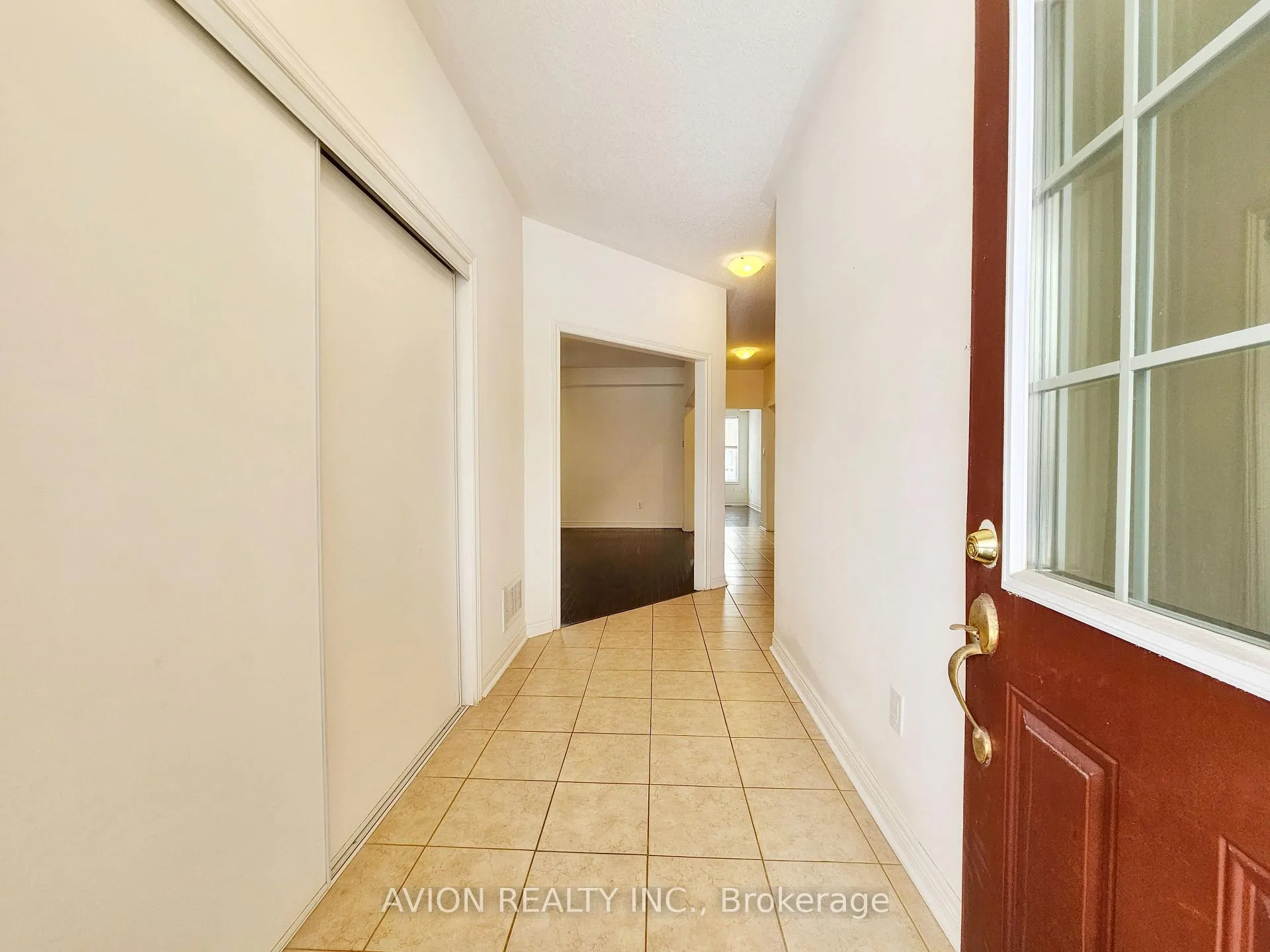 Photo 3 of 72 Eakin Mill Road, Markham, Wismer — HOMEH