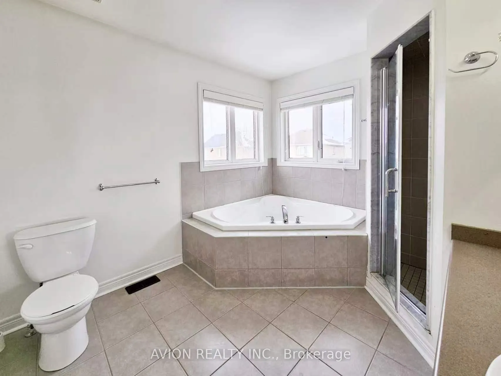 Photo 20 of 72 Eakin Mill Road, Markham, Wismer — HOMEH