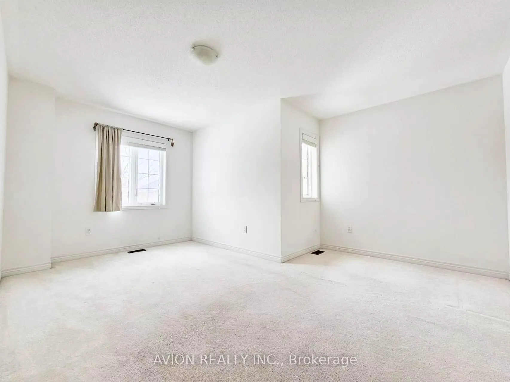 Photo 22 of 72 Eakin Mill Road, Markham, Wismer — HOMEH