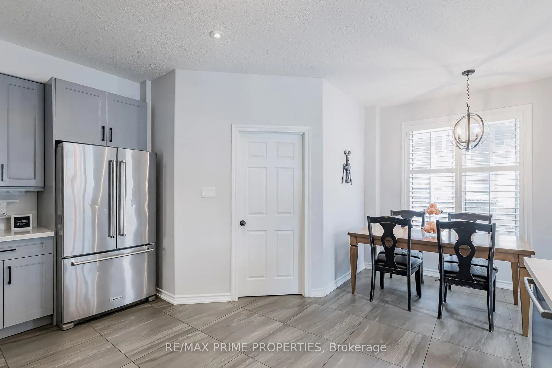 Photo 11 of 947 Booth Avenue, Innisfil, Alcona — HOMEH