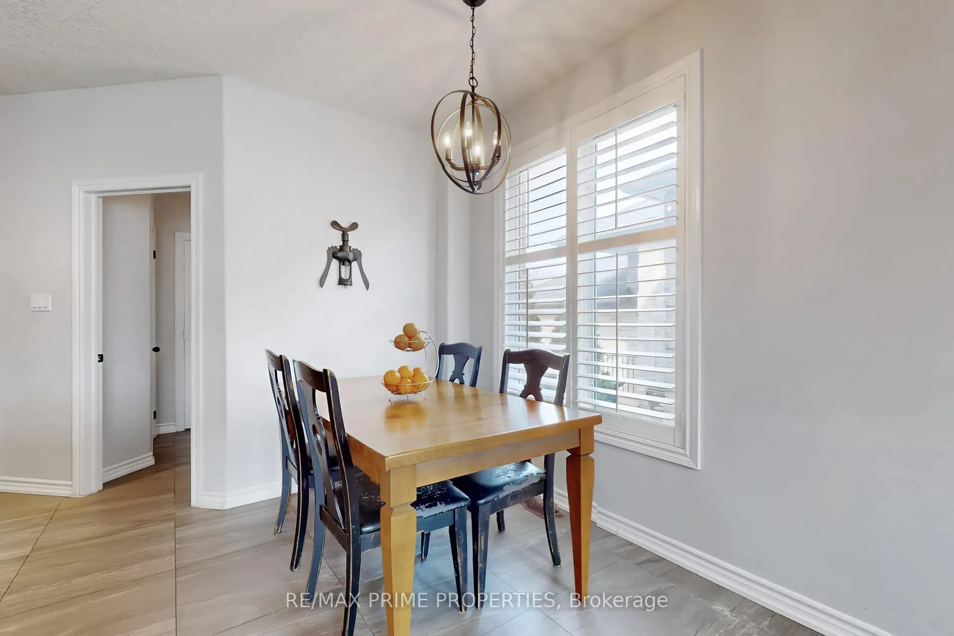 Photo 12 of 947 Booth Avenue, Innisfil, Alcona — HOMEH