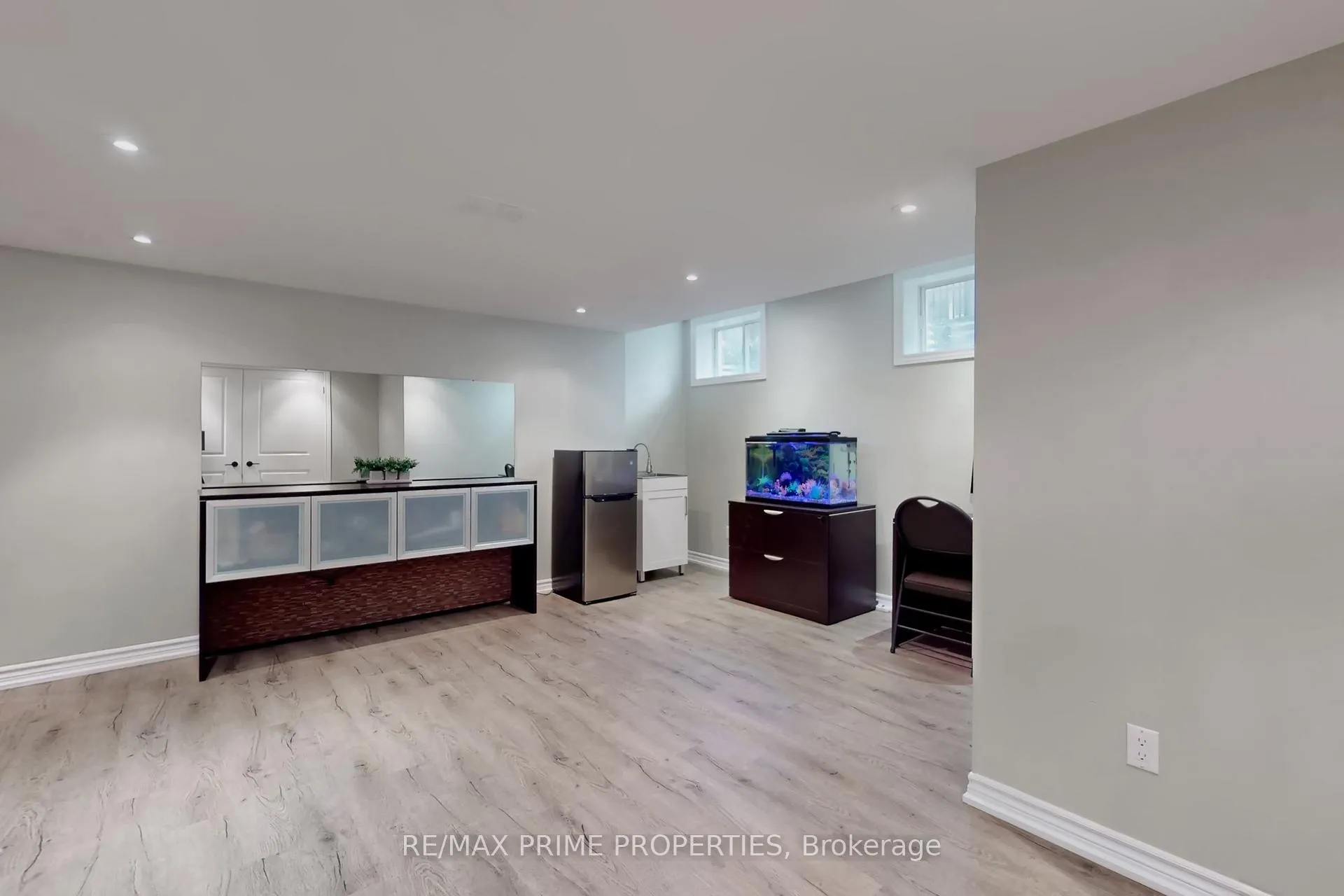 Photo 41 of 947 Booth Avenue, Innisfil, Alcona — HOMEH