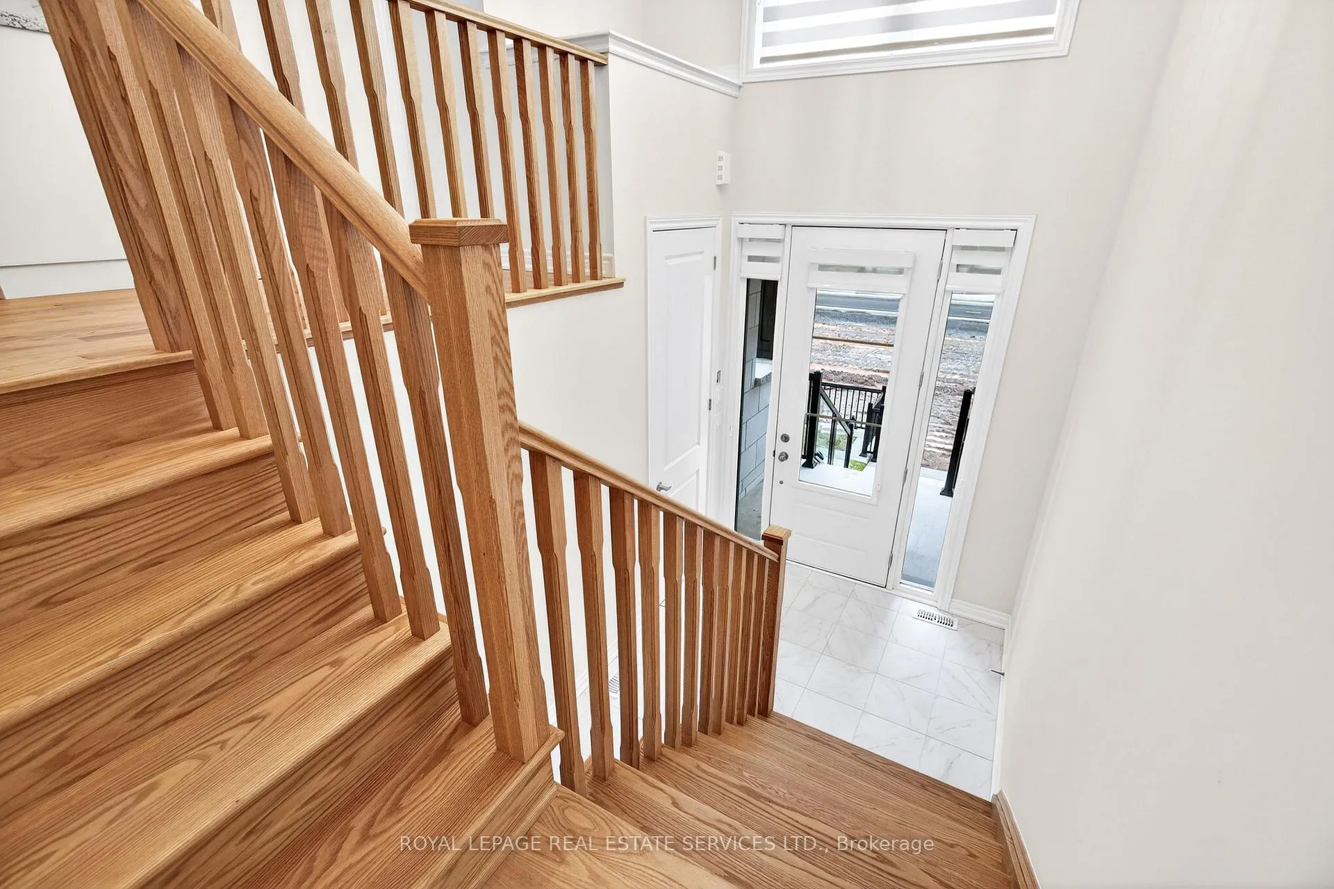 Photo 4 of Unit Unit 1, 3207 Sixth Line, Oakville, Glenorchy — HOMEH