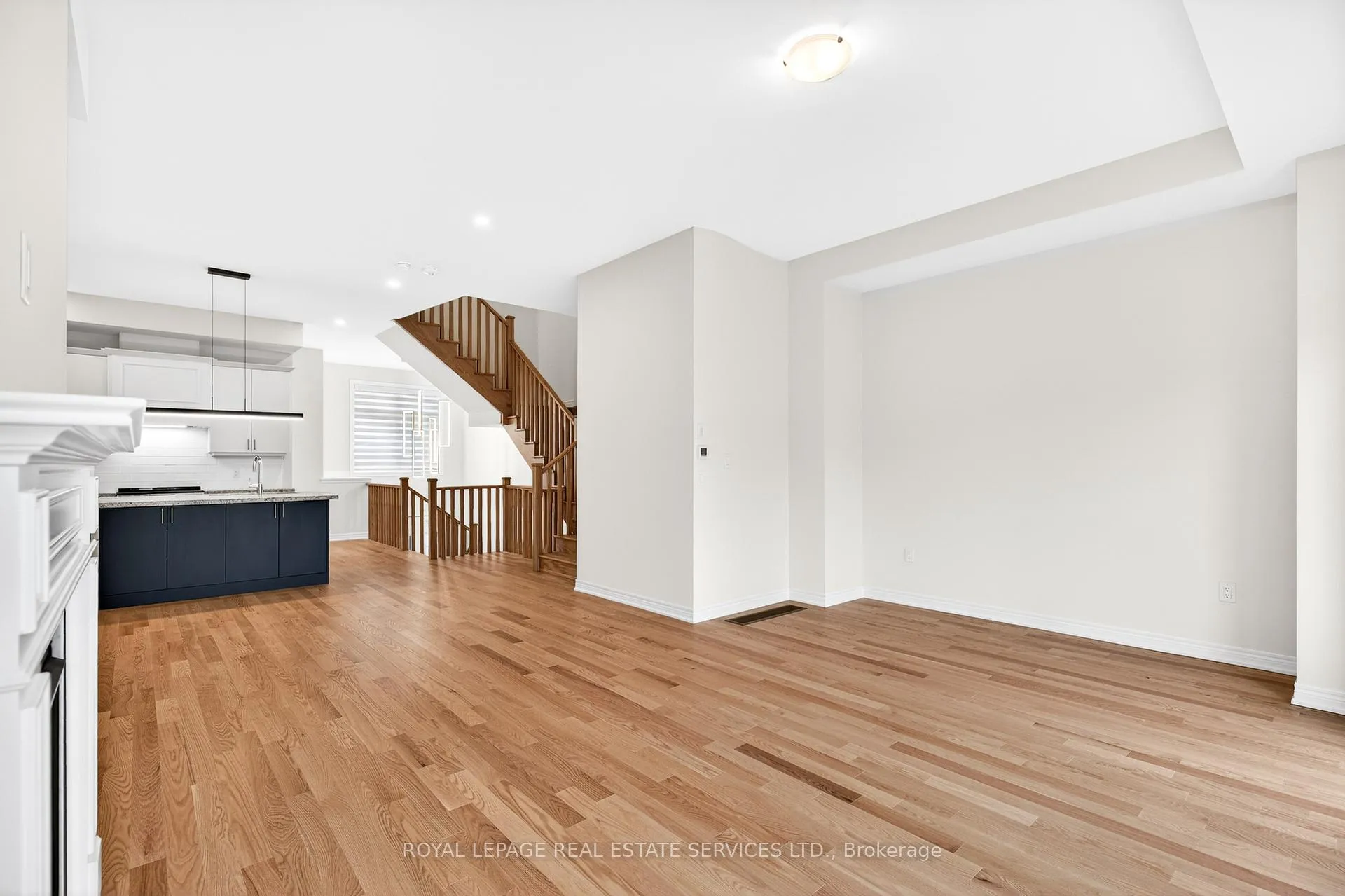Photo 15 of Unit Unit 1, 3207 Sixth Line, Oakville, Glenorchy — HOMEH