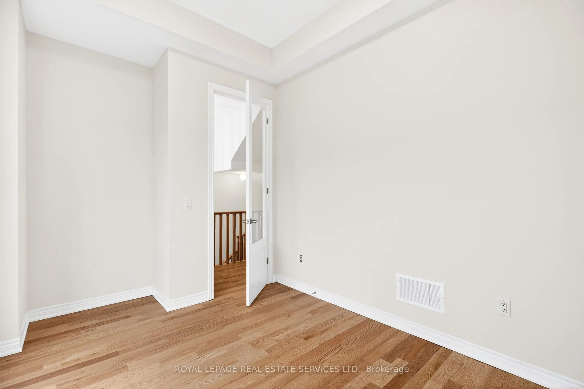 Photo 24 of Unit Unit 1, 3207 Sixth Line, Oakville, Glenorchy — HOMEH