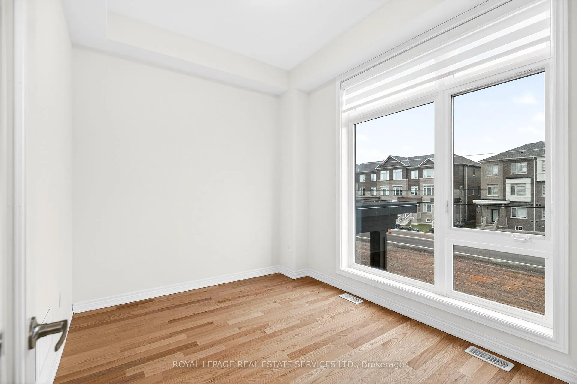 Photo 26 of Unit Unit 1, 3207 Sixth Line, Oakville, Glenorchy — HOMEH