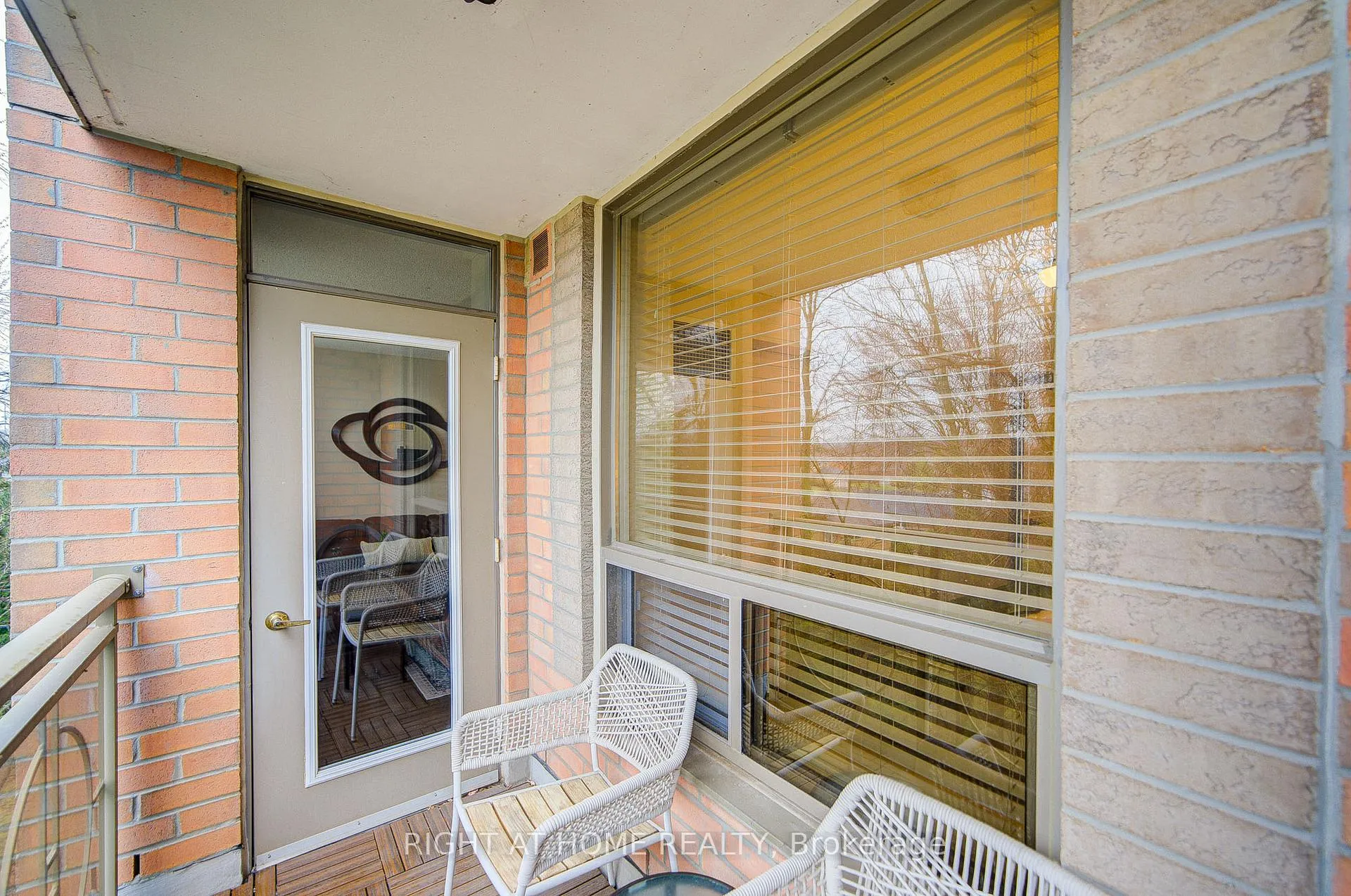 Photo 38 of Unit 2406, 100 Burloak Drive, Burlington, Appleby — HOMEH