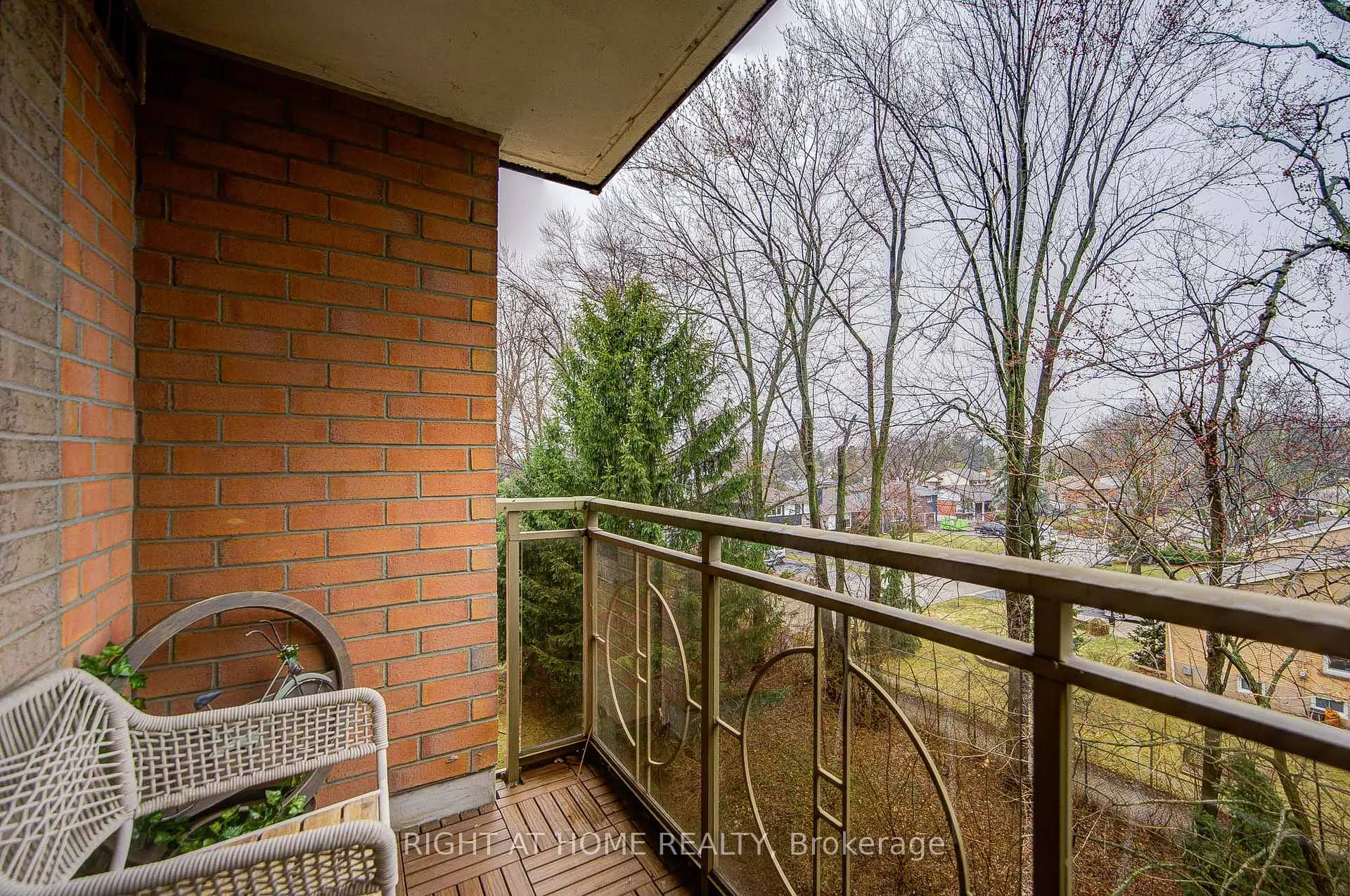 Photo 40 of Unit 2406, 100 Burloak Drive, Burlington, Appleby — HOMEH