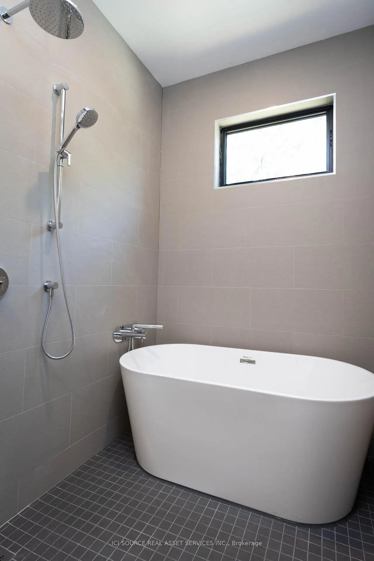 Photo 16 of Unit Unit D, 60 Jones Avenue, Toronto, South Riverdale — HOMEH