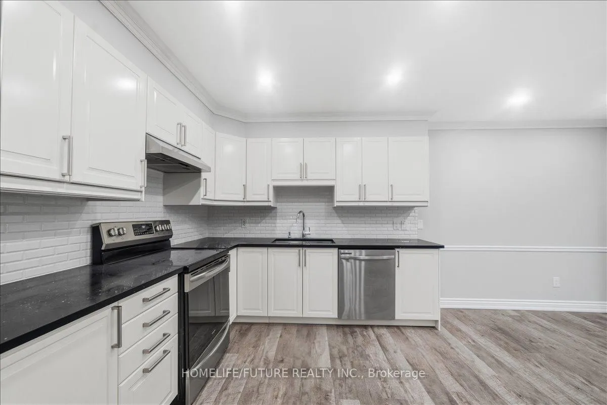 Photo 11 of 282 Scottsdale Drive, Clarington, Bowmanville — HOMEH