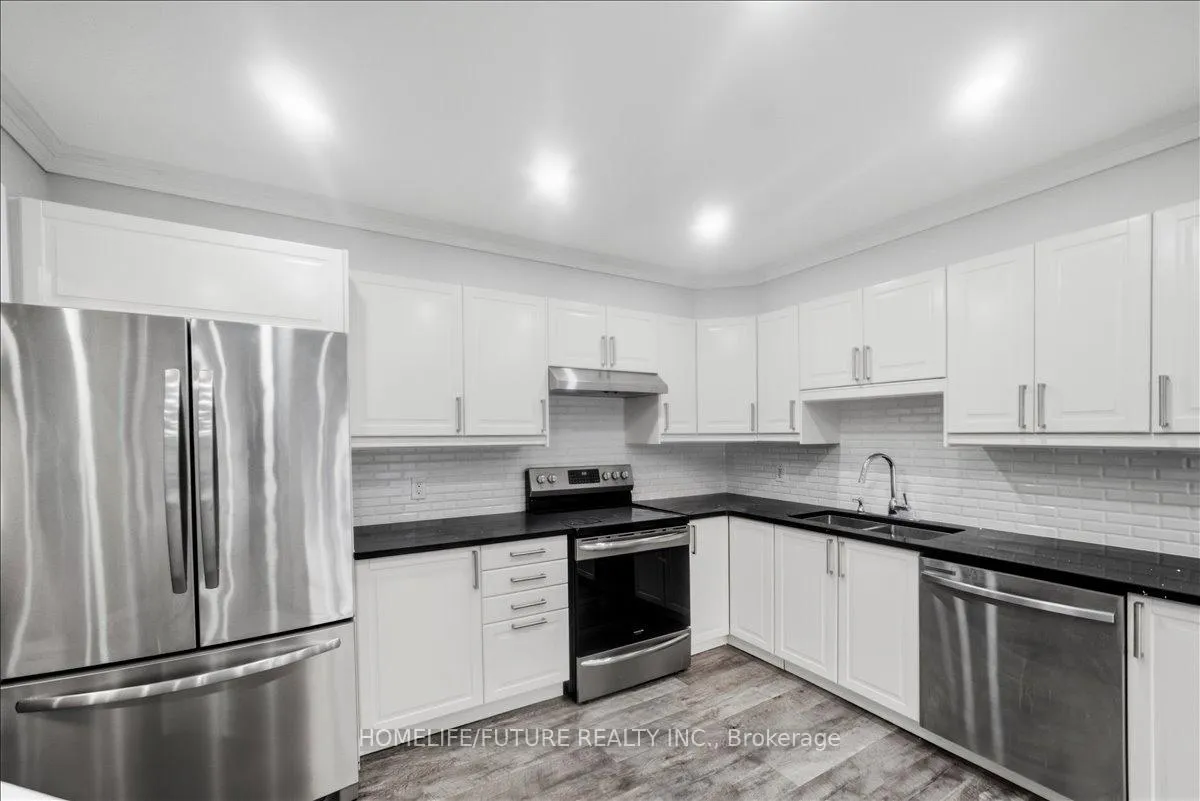 Photo 14 of 282 Scottsdale Drive, Clarington, Bowmanville — HOMEH