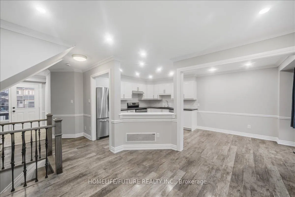 Photo 16 of 282 Scottsdale Drive, Clarington, Bowmanville — HOMEH