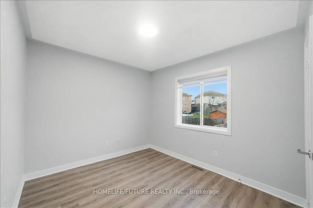 Photo 22 of 282 Scottsdale Drive, Clarington, Bowmanville — HOMEH