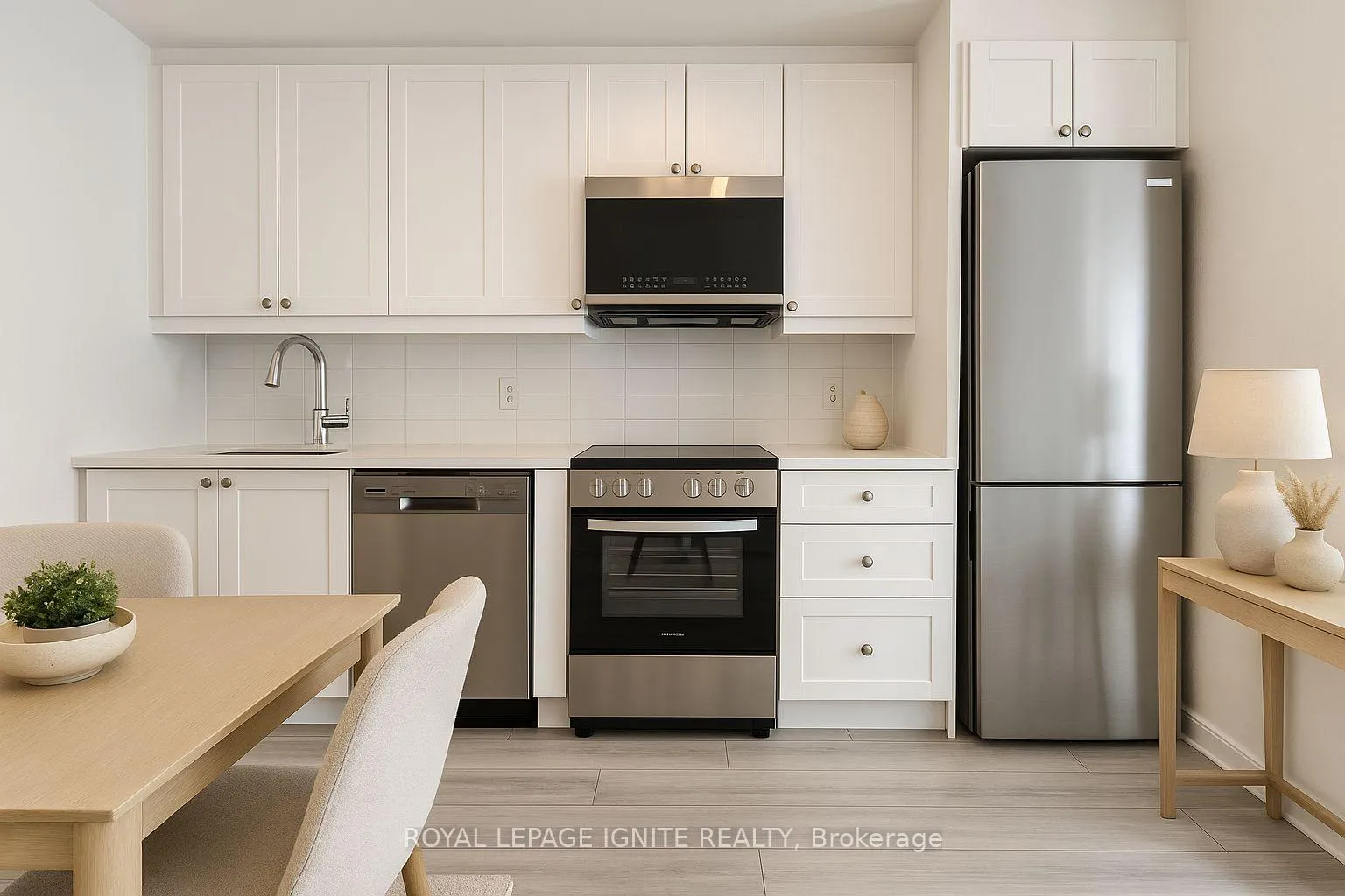 Photo 11 of Unit 211, 51 Clarington Boulevard, Clarington, Bowmanville — HOMEH