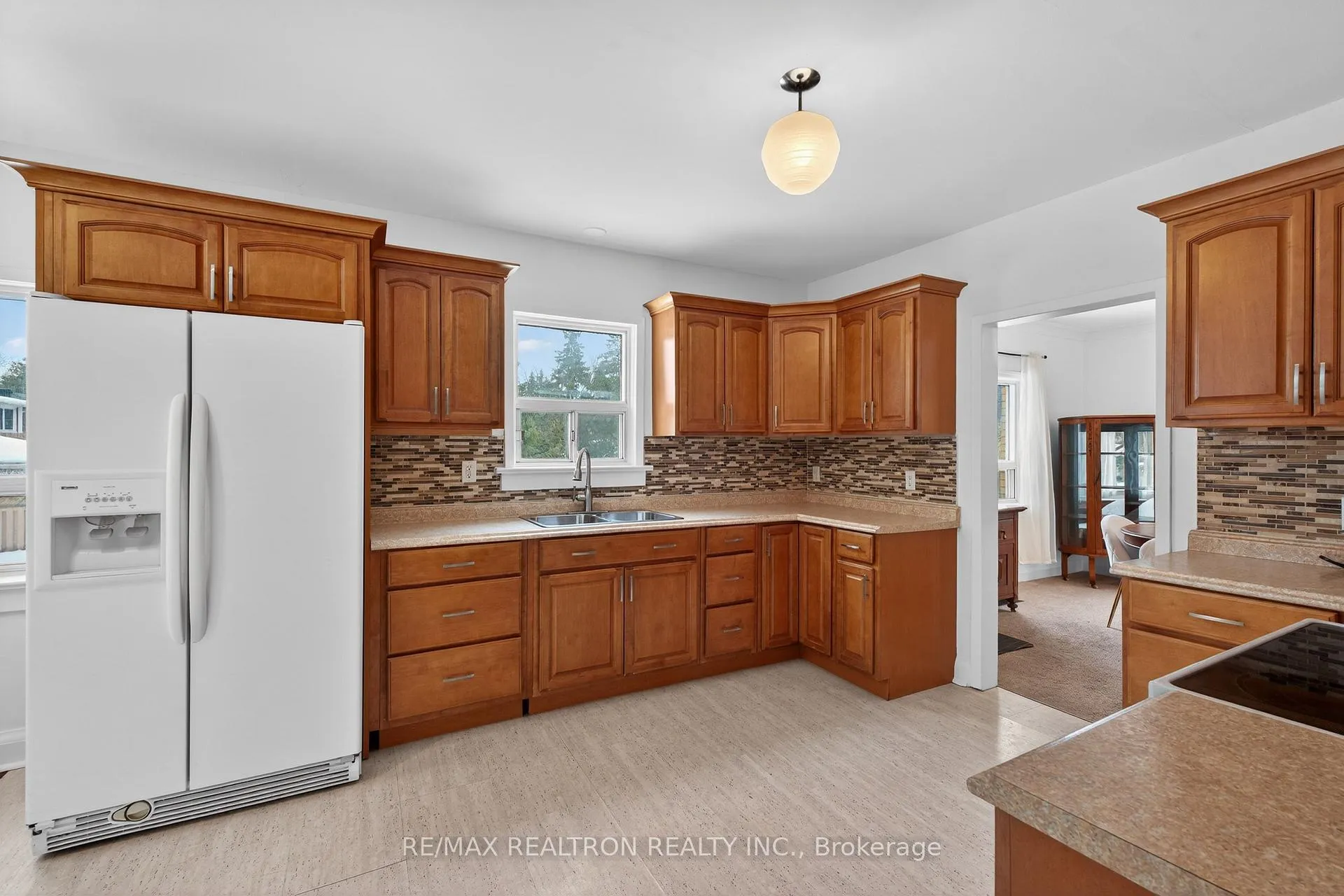 Photo 16 of 35 John Street, Markham, Thornhill — HOMEH