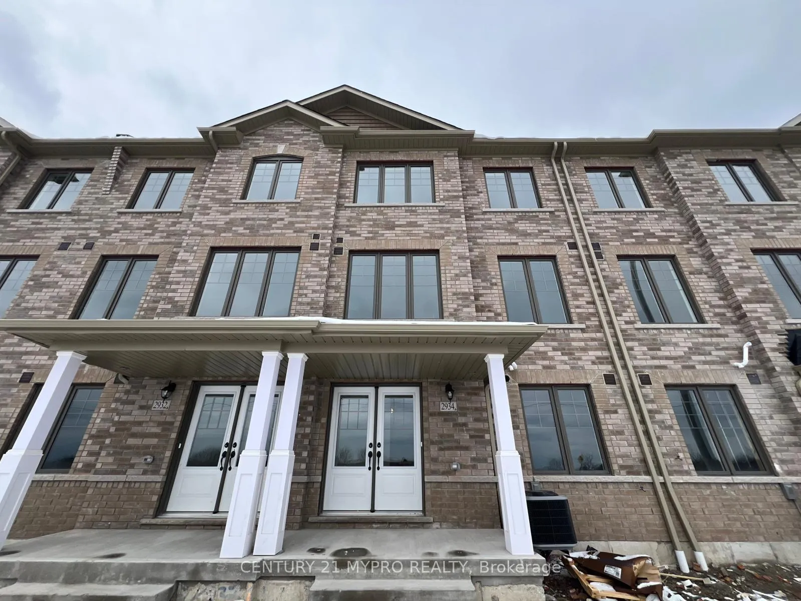 Photo 3 of 2934 Peter Matthews Drive, Pickering, Rural Pickering — HOMEH