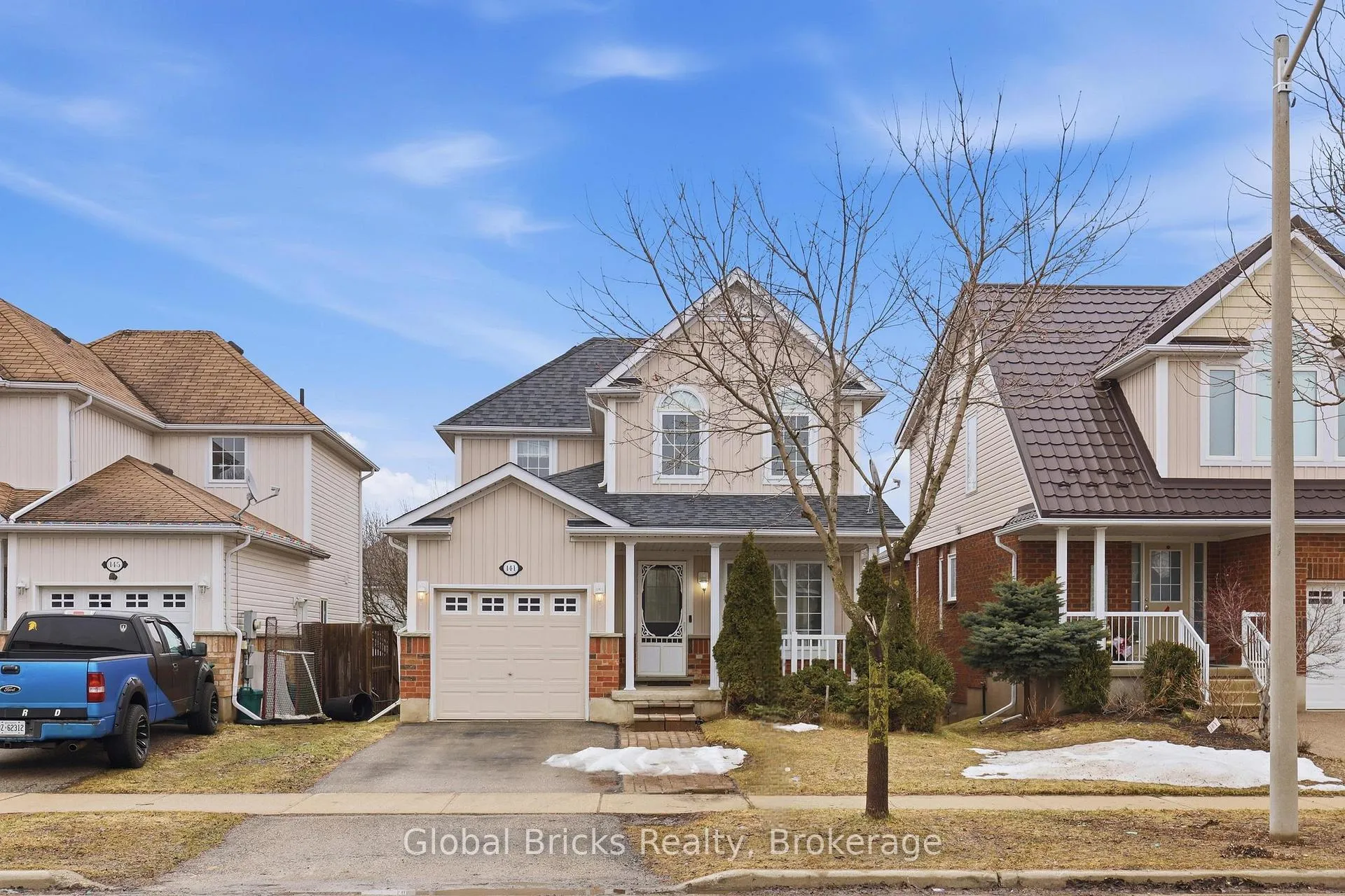 Front of 141 Killdeer Road