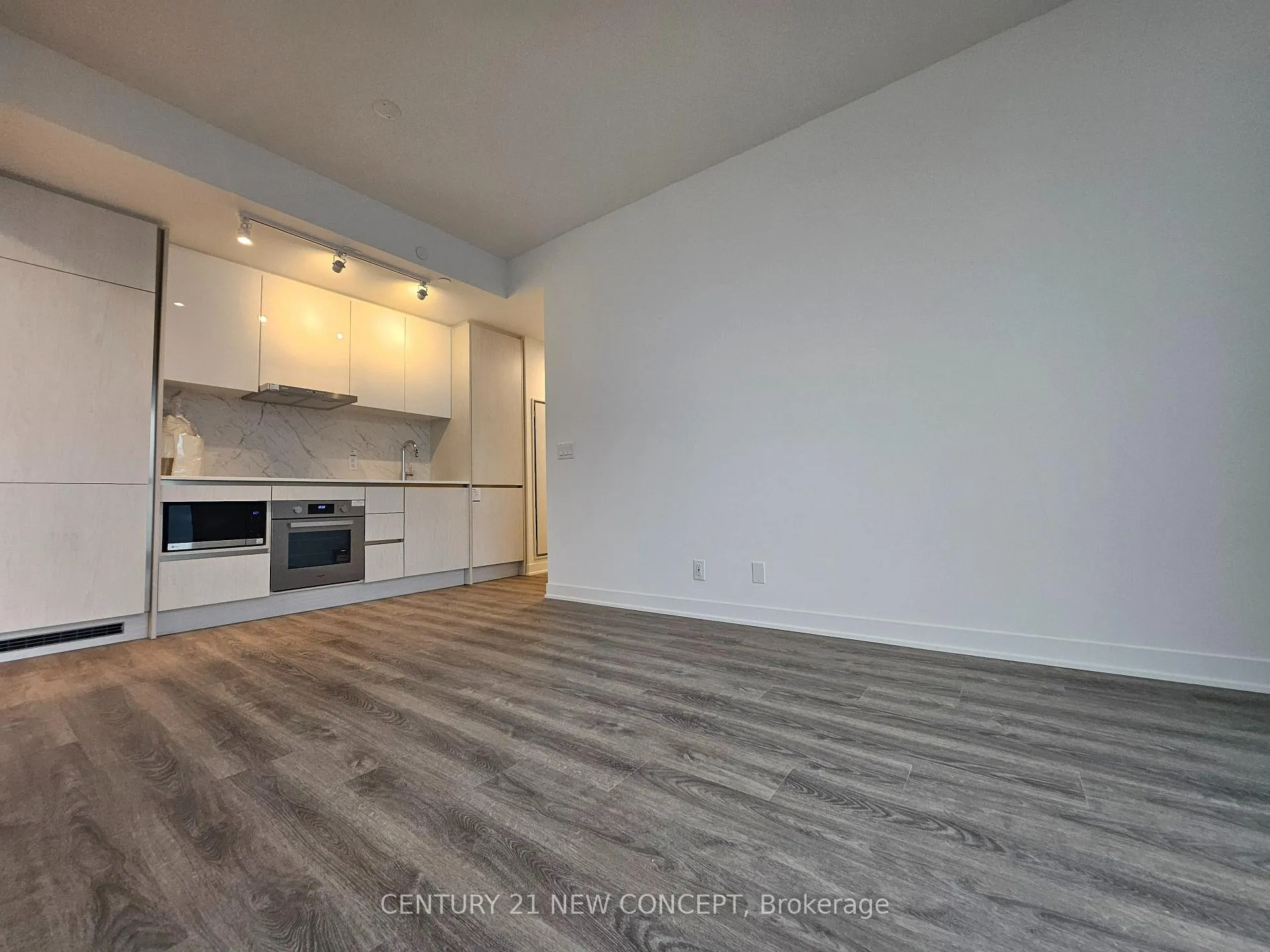 Photo 14 of Unit 3812, 180 Front Street, Toronto, Moss Park — HOMEH