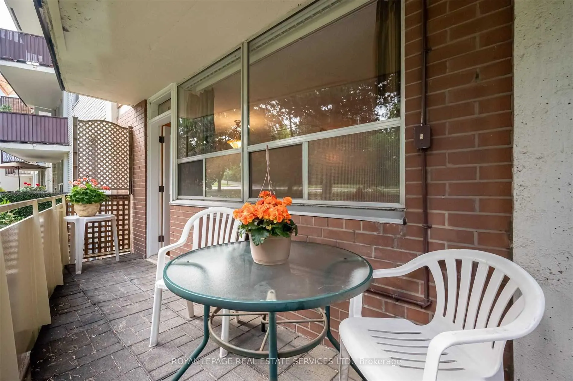 Photo 7 of Unit 106, 100 Coe Hill Drive, Toronto, High Park-Swansea — HOMEH