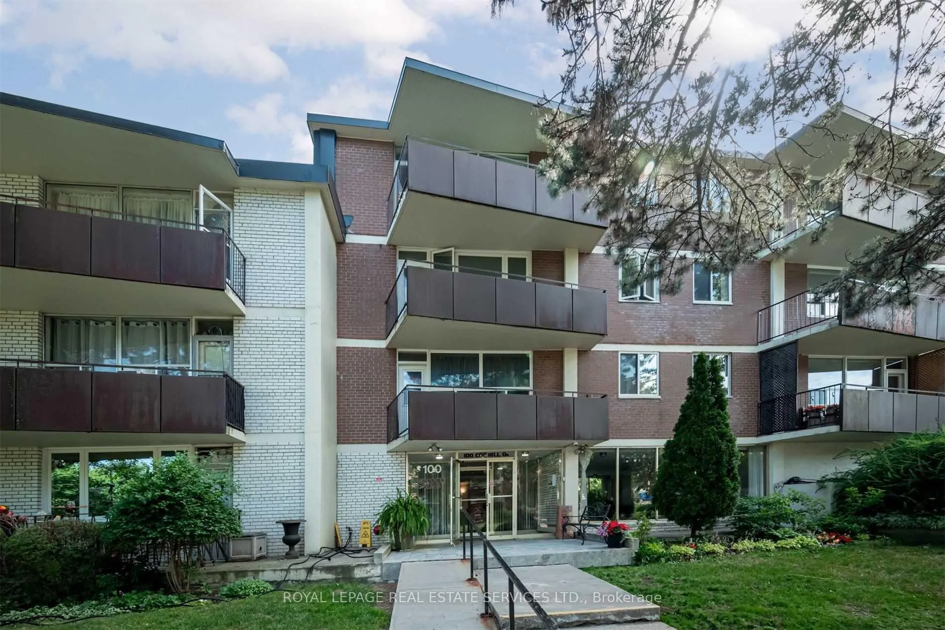 Photo 26 of Unit 106, 100 Coe Hill Drive, Toronto, High Park-Swansea — HOMEH