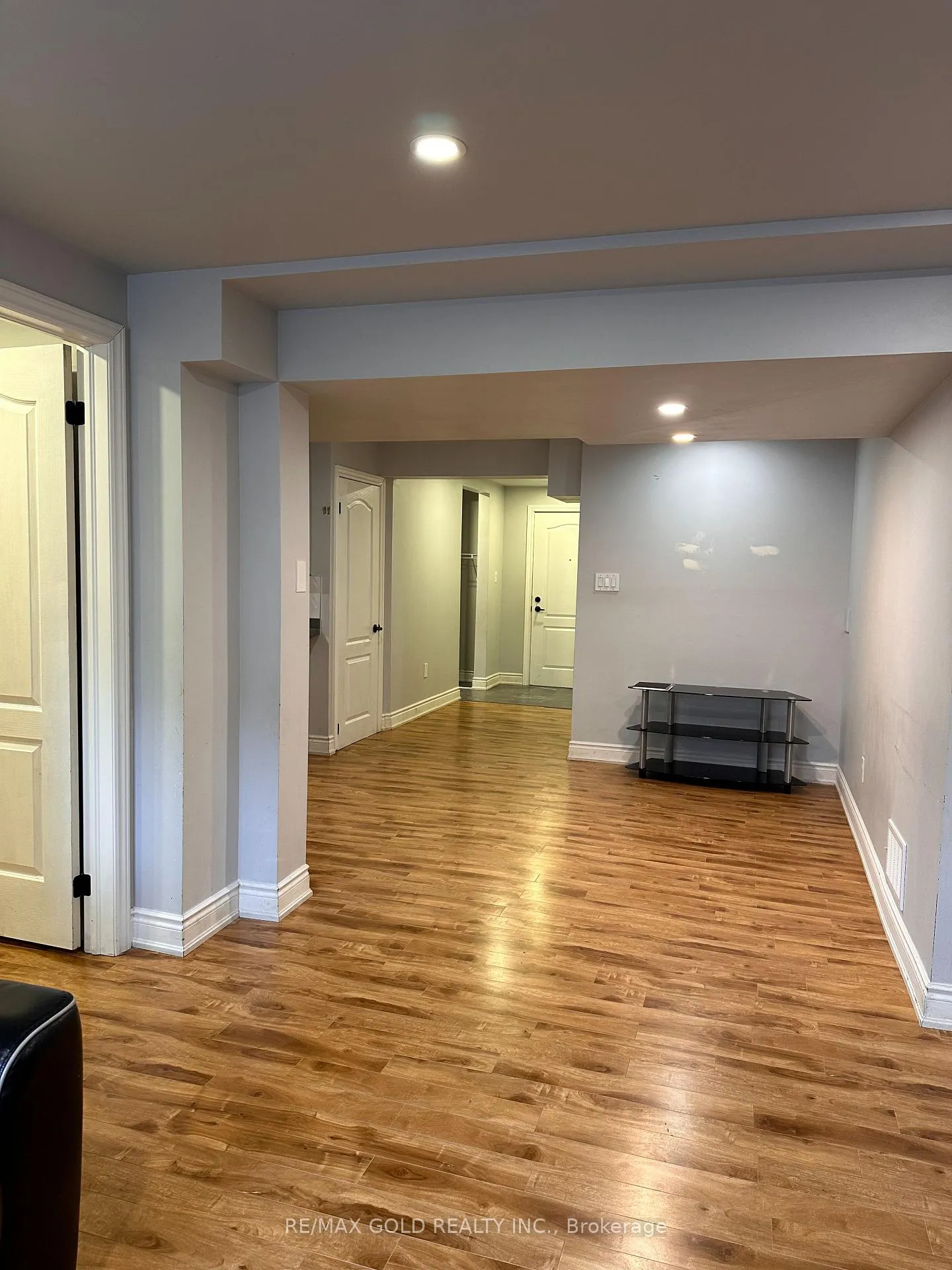Photo 12 of 25 Junetown Circle, Brampton, Credit Valley — HOMEH
