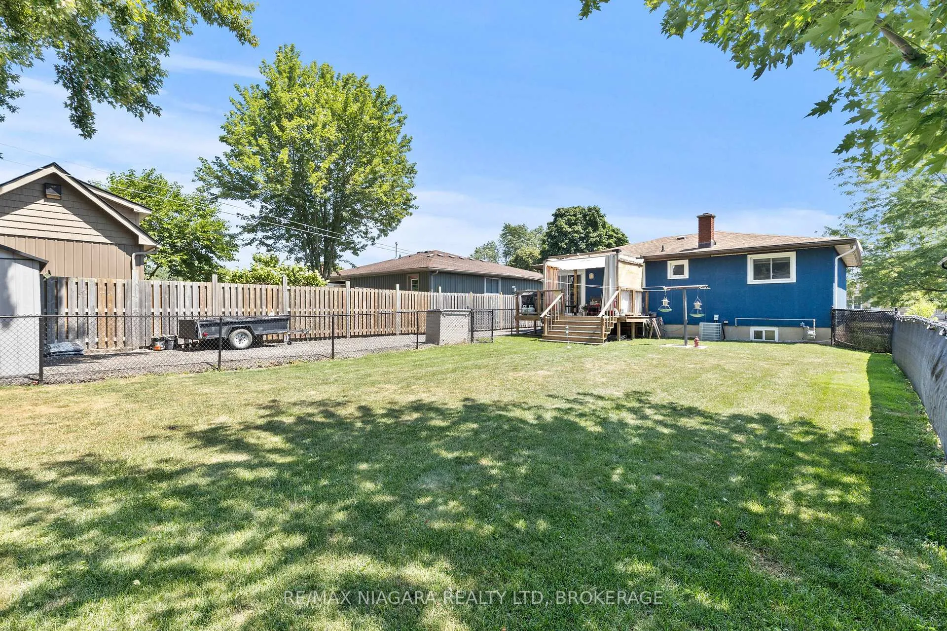 Photo 27 of 236 Cutress Avenue, Welland, Broadway — HOMEH