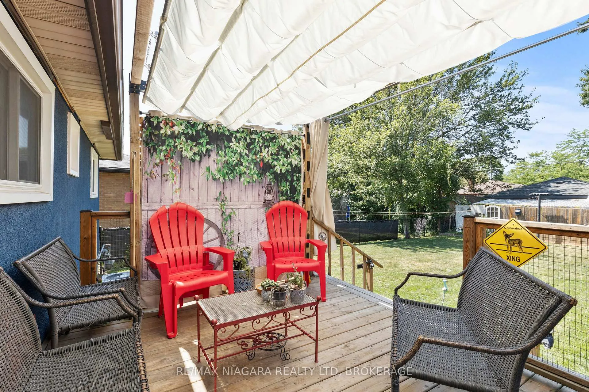 Photo 30 of 236 Cutress Avenue, Welland, Broadway — HOMEH