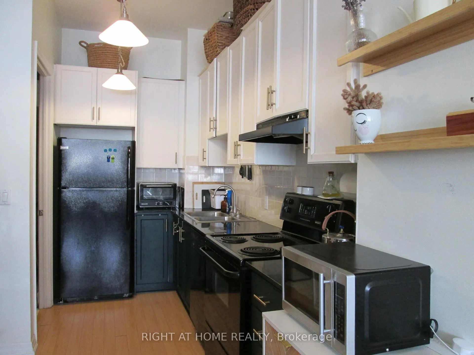 Photo 3 of Unit 206, 797 Don Mills Road, Toronto, Flemingdon Park — HOMEH