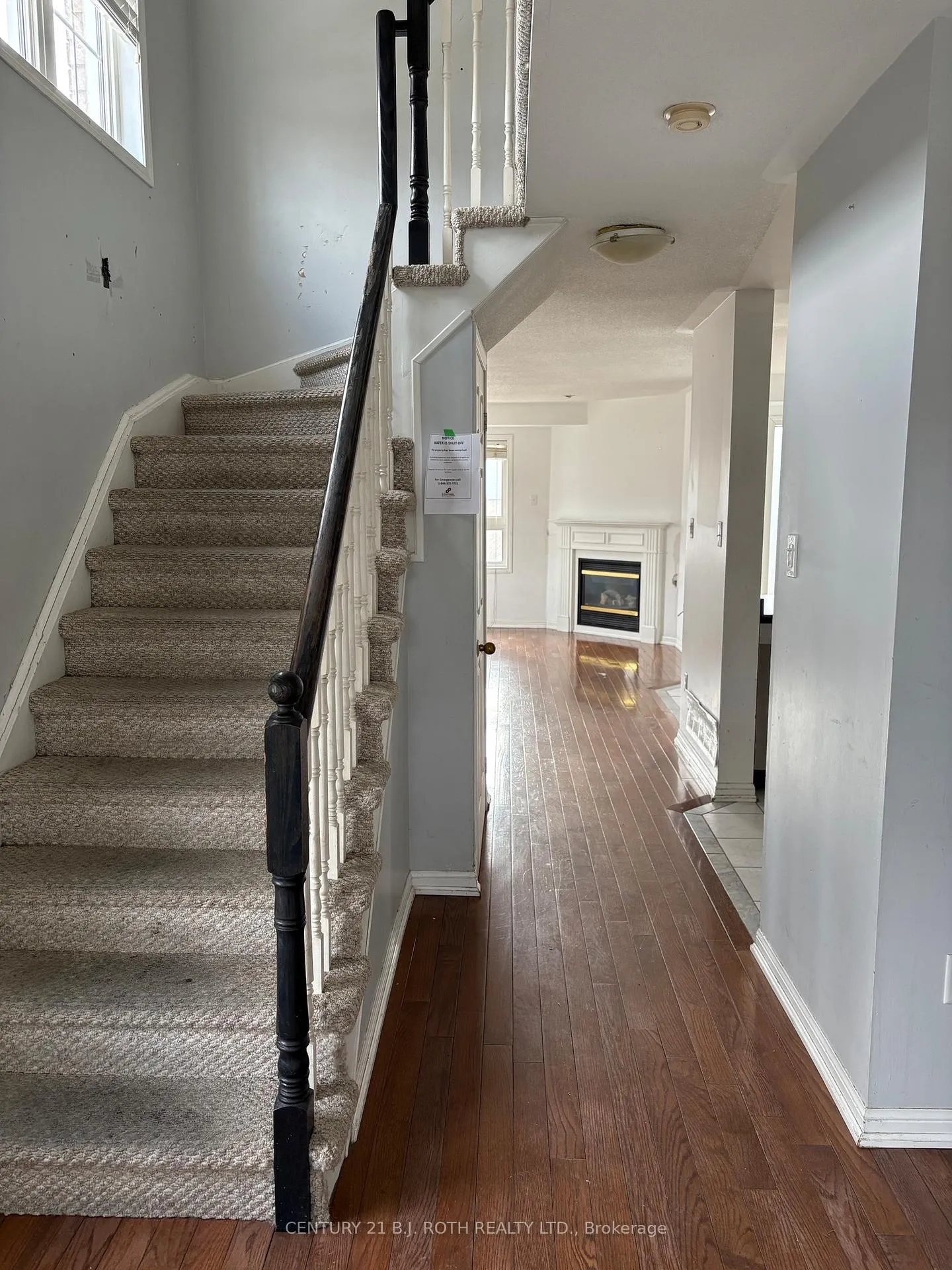 Photo 4 of 60 Ridwell Street, Barrie, Edgehill Drive — HOMEH