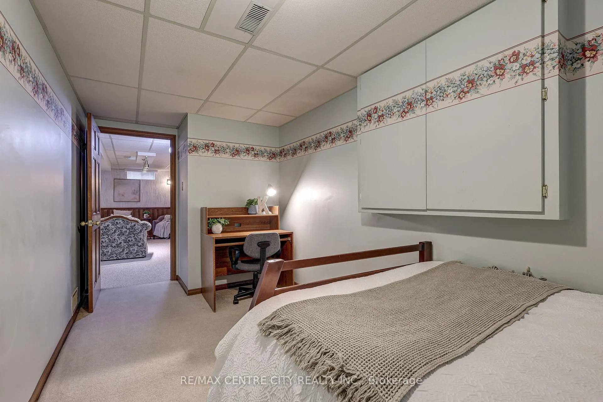 Photo 23 of 95 Dufferin Street, Aylmer — HOMEH