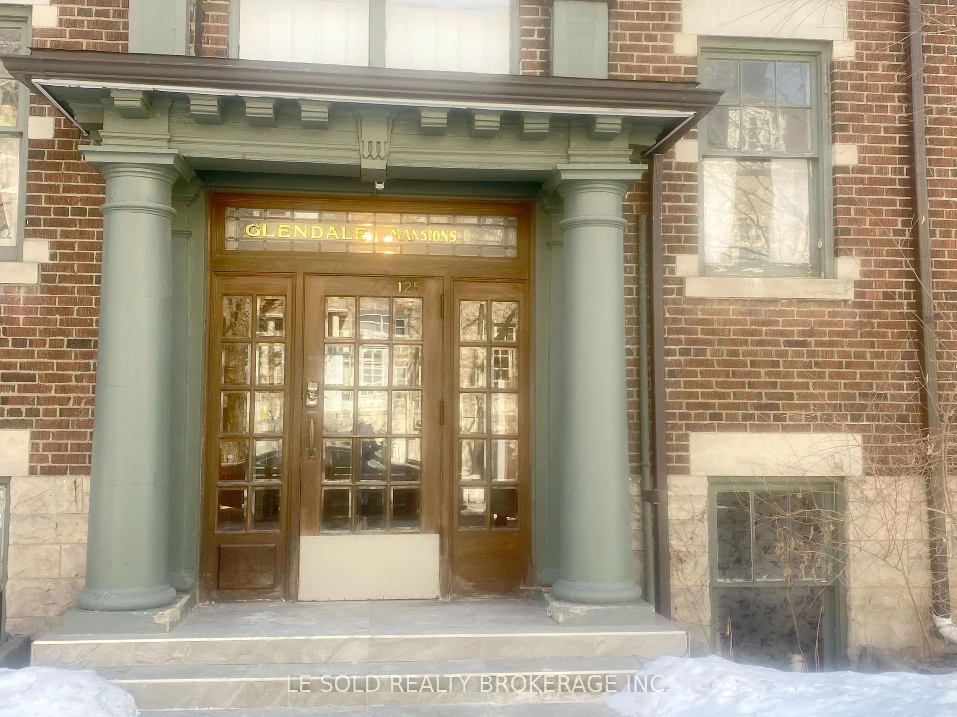 Photo 2 of Unit 221, 125 Earl Place, Toronto, North St. James Town — HOMEH