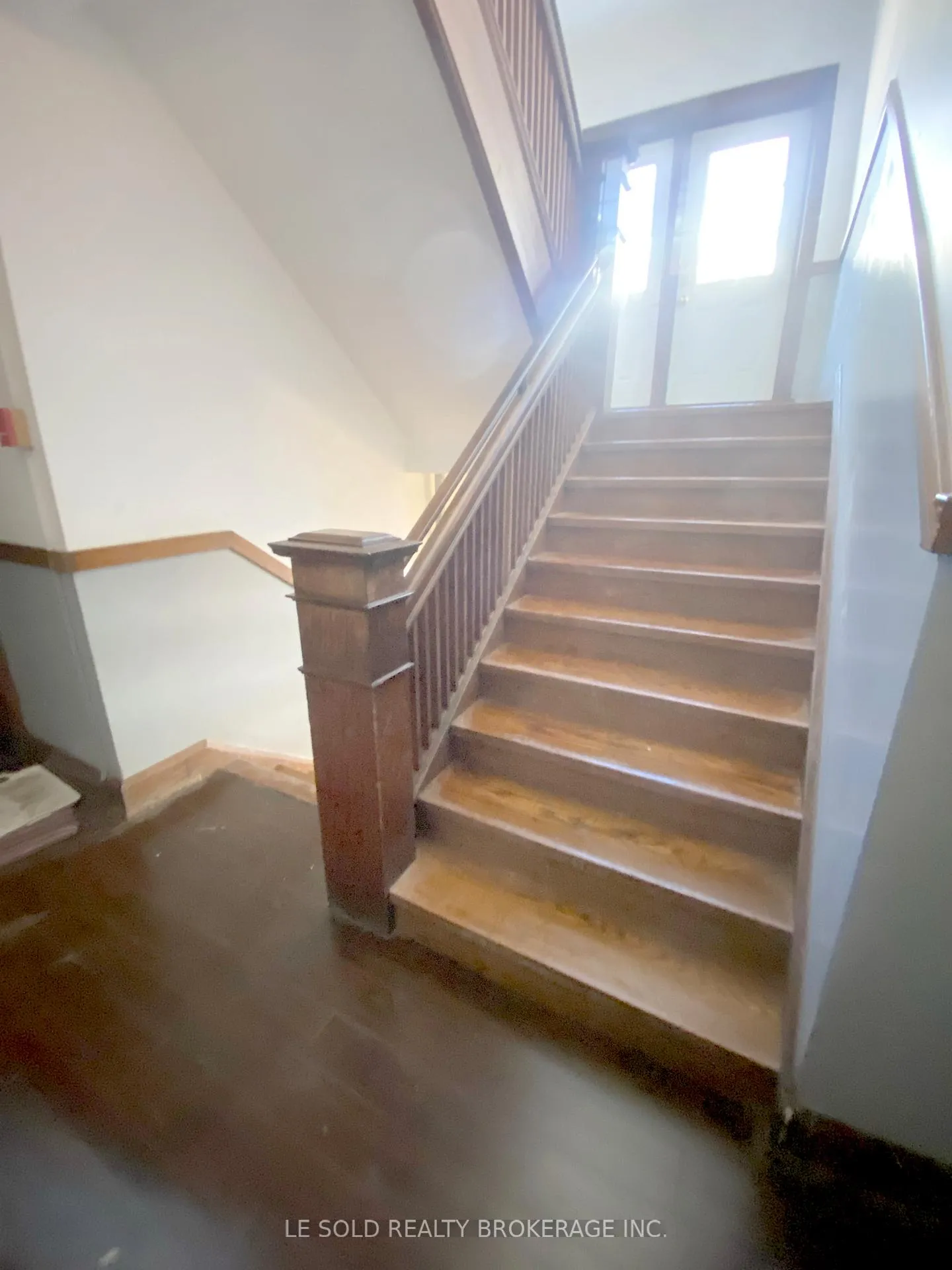 Photo 3 of Unit 221, 125 Earl Place, Toronto, North St. James Town — HOMEH