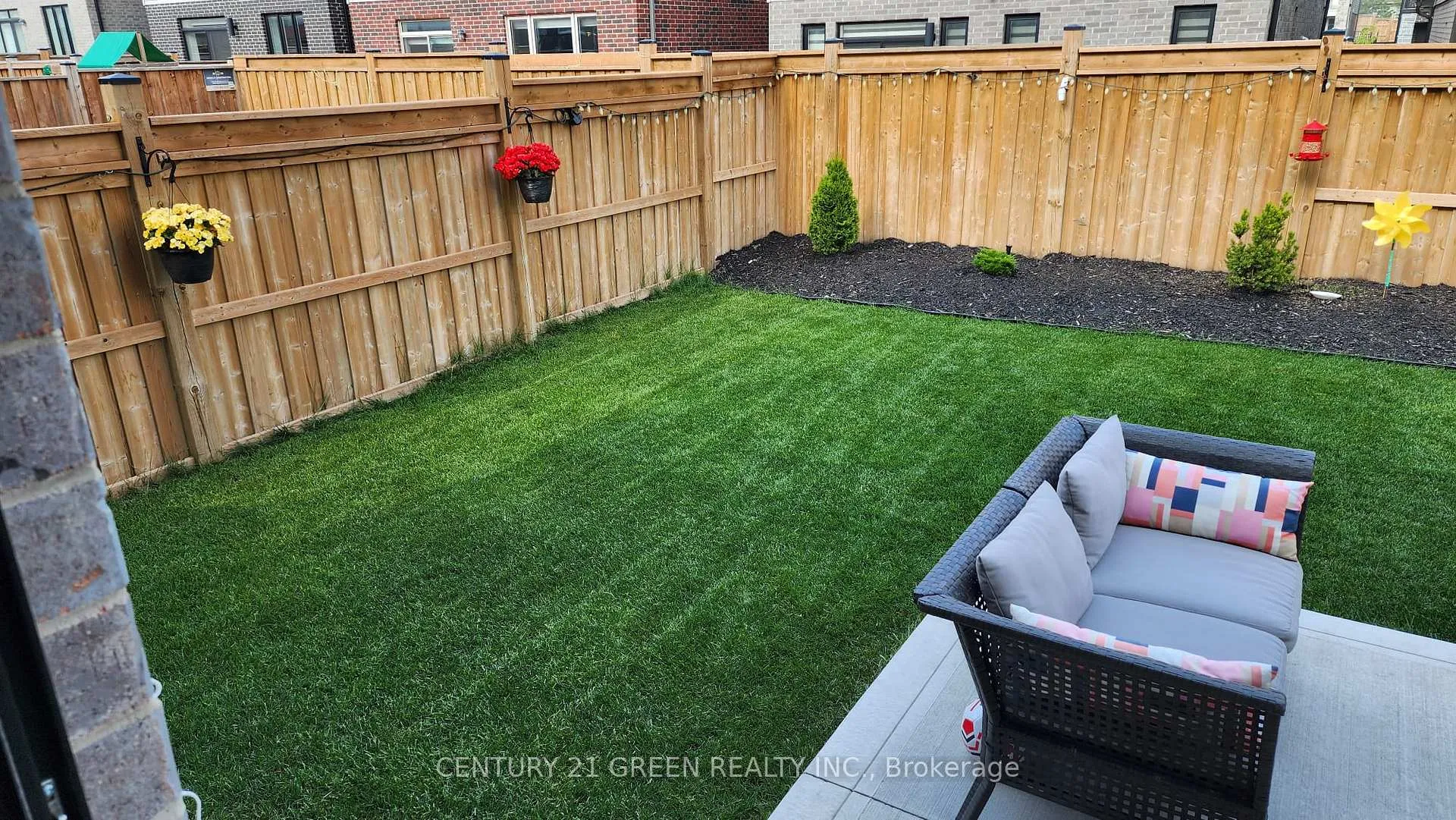 Photo 14 of 147 Ian Ormston Drive, Kitchener, Doon South — HOMEH