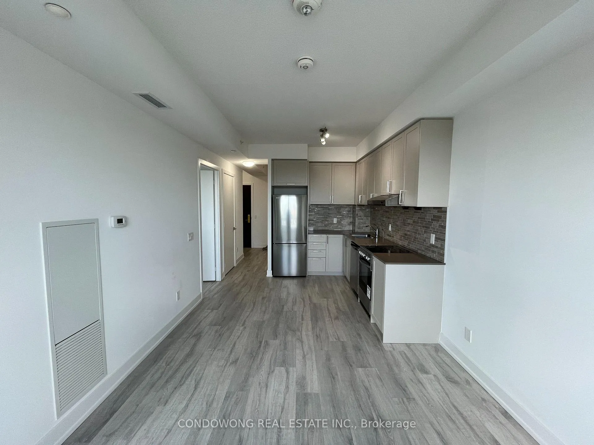 Photo 4 of Unit 627W, 268 Buchanan Drive, Markham, Unionville — HOMEH